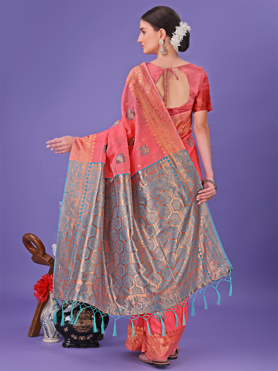 Astita Pink Woven Zari Traditional Linen Cotton Saree with Rich Pallu & Unstitched Blouse – Festive & Wedding Wear Saree