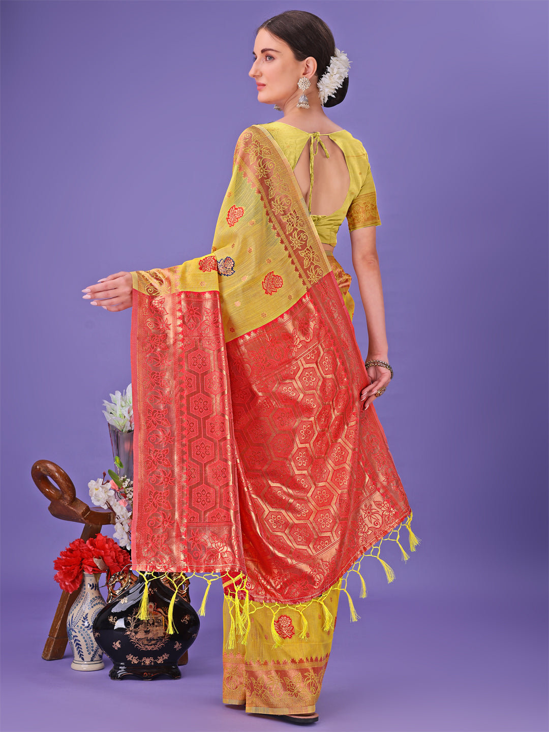 Astita Yellow Woven Zari Traditional Linen Cotton Saree with Rich Pallu & Unstitched Blouse – Festive & Wedding Wear Saree