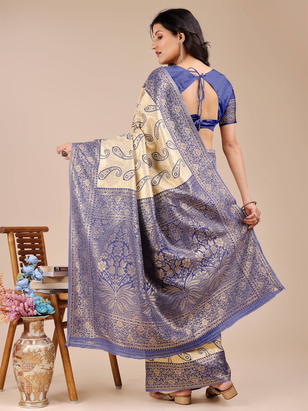Astita Graceful Cream and Navy Blue Silk Saree – Traditional Elegance with Royal Charm