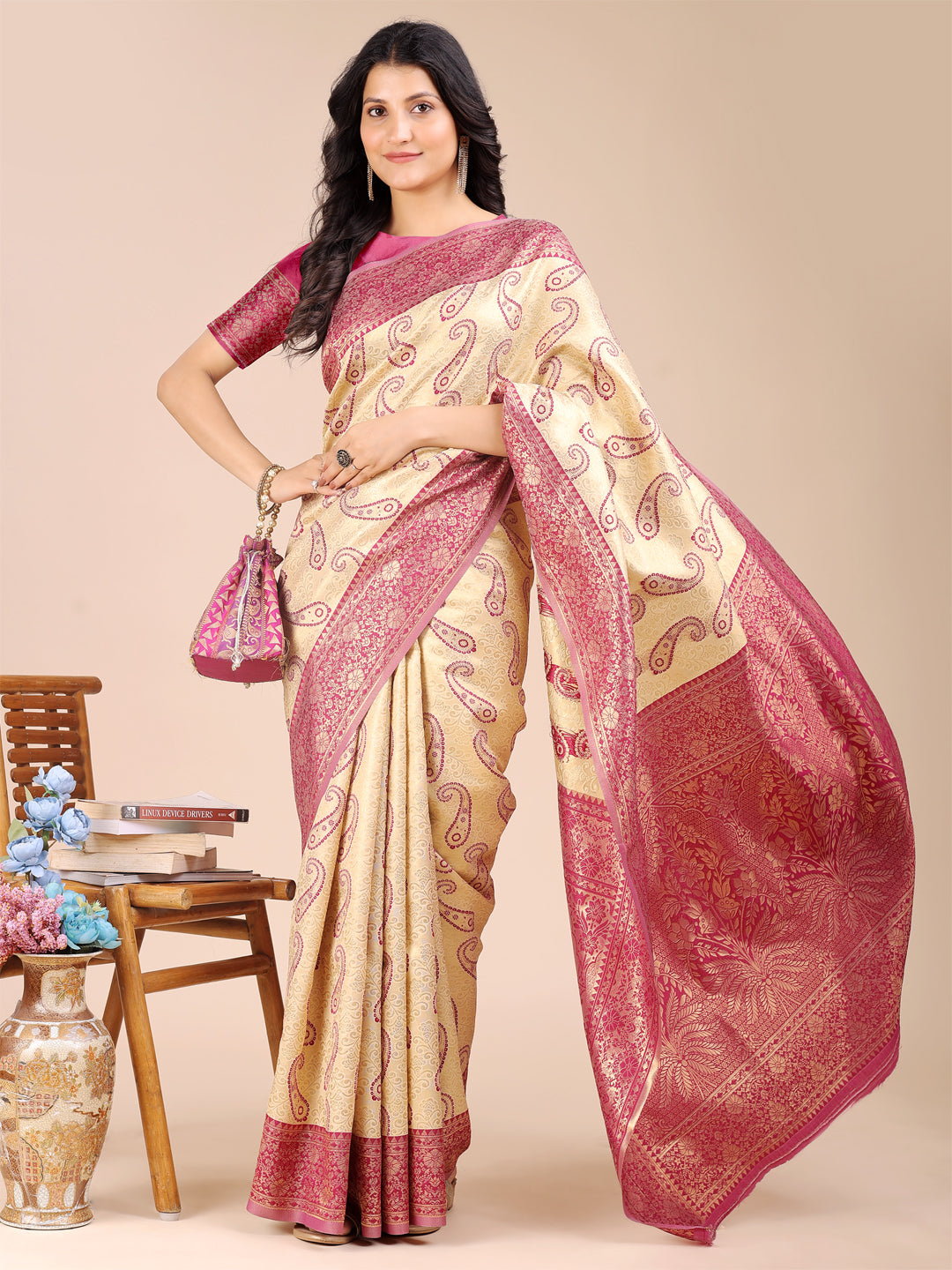 Astita Graceful Cream and Magenta Silk Saree – Traditional Elegance with Royal Charm