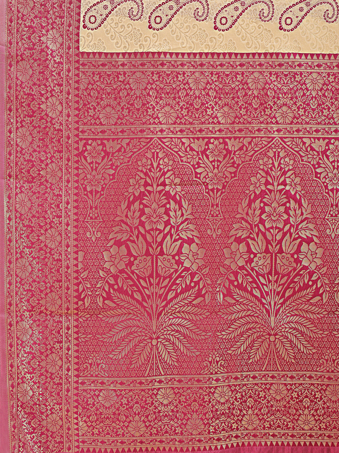 Astita Graceful Cream and Magenta Silk Saree – Traditional Elegance with Royal Charm