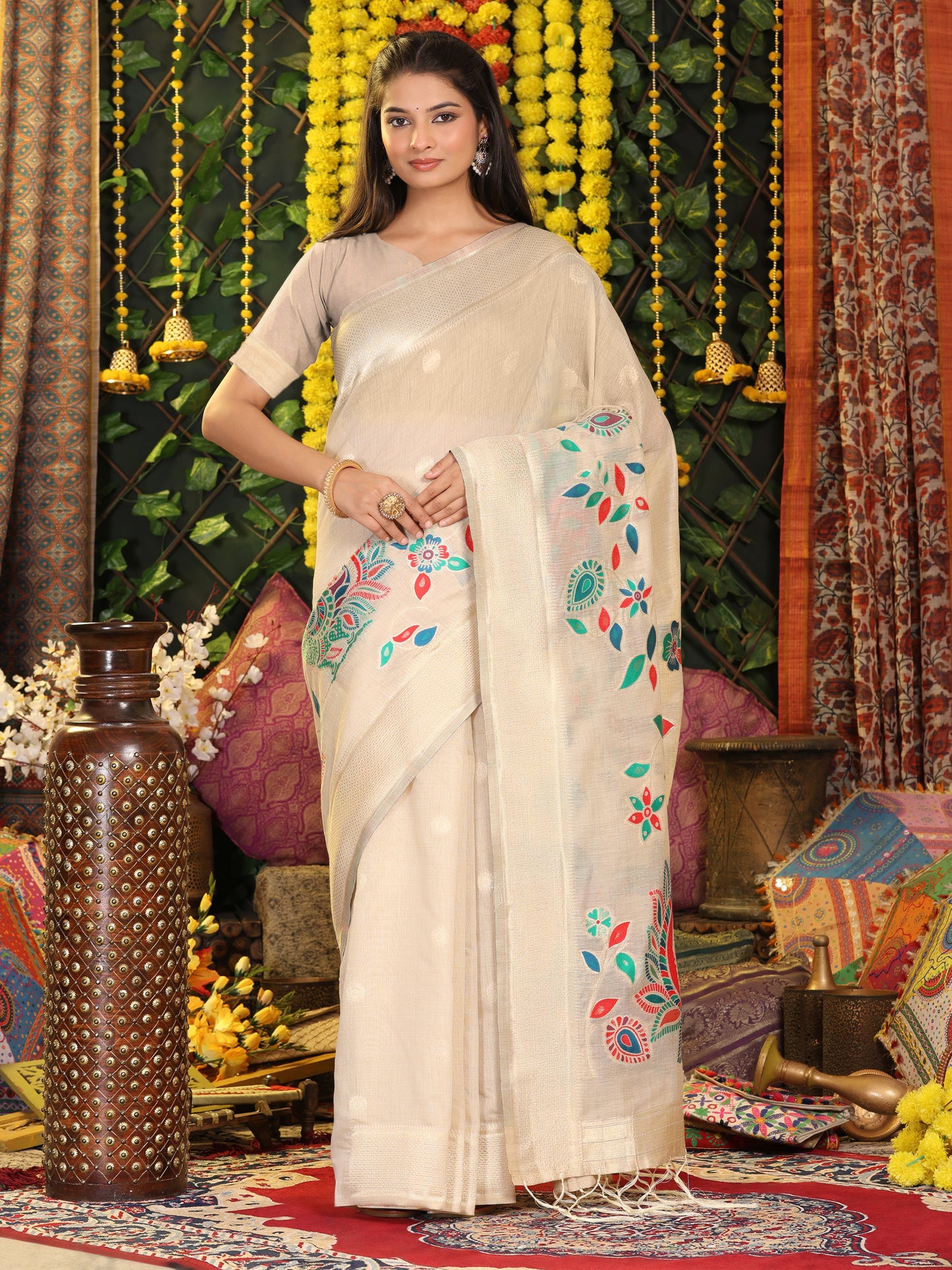 Astita Cream Linen Cotton Saree with Bold Peacock Pallu – Elegant Zari Border Saree for Festive & Party Wear | Lightweight & Soft Fabric