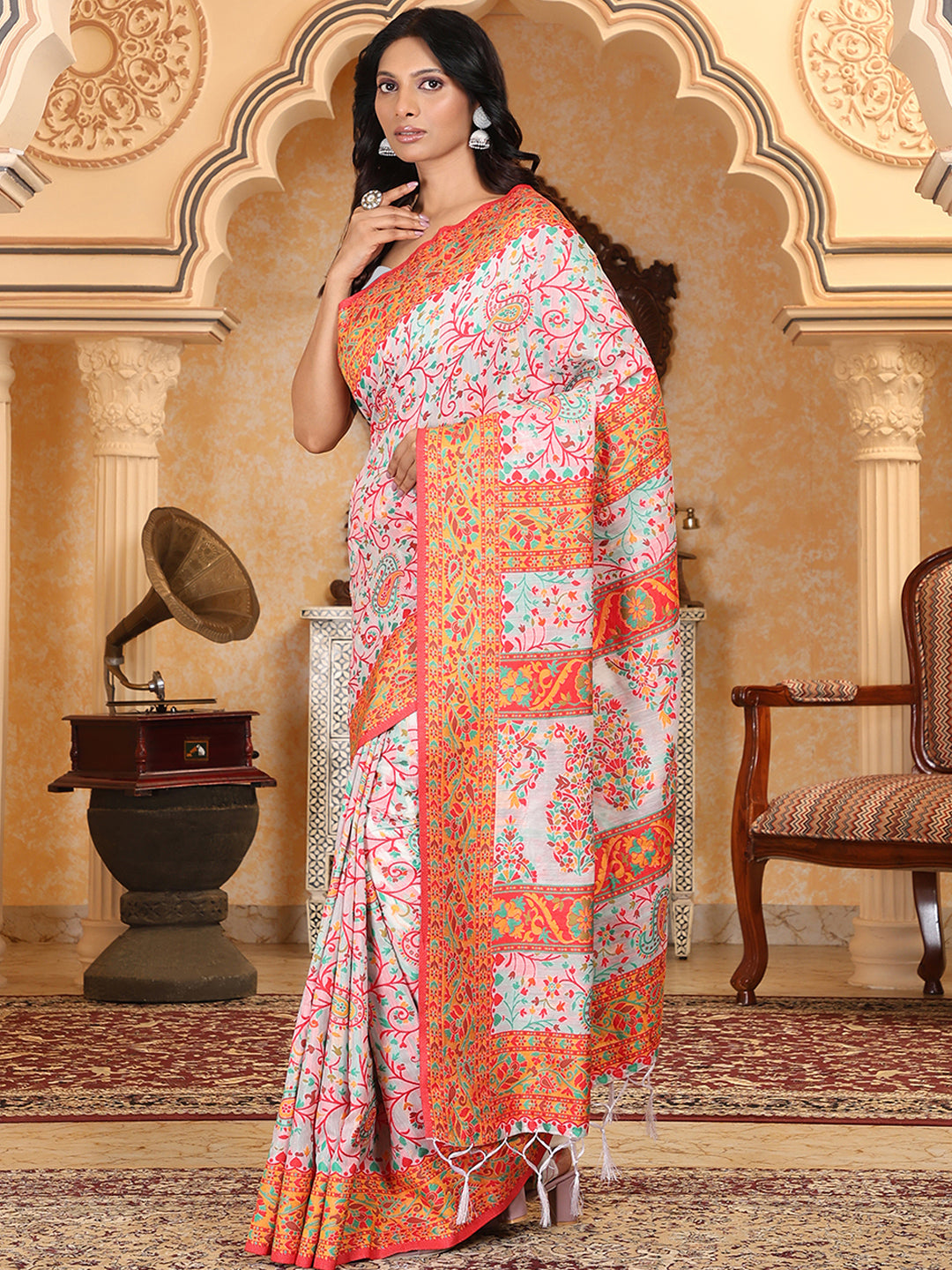 Astita Graceful Woven Linen Cotton Saree with Intricate Traditional Patterns and Tassel Detailing – Lightweight Ethnic Saree for Festive, Office & Everyday Elegant Look