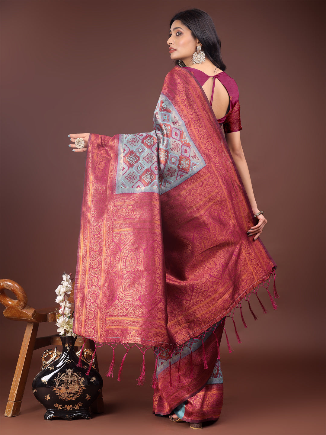 Astita Majestic Red & Teal Silk Saree with Rich Woven Pallu – A Regal Touch for Special Moments