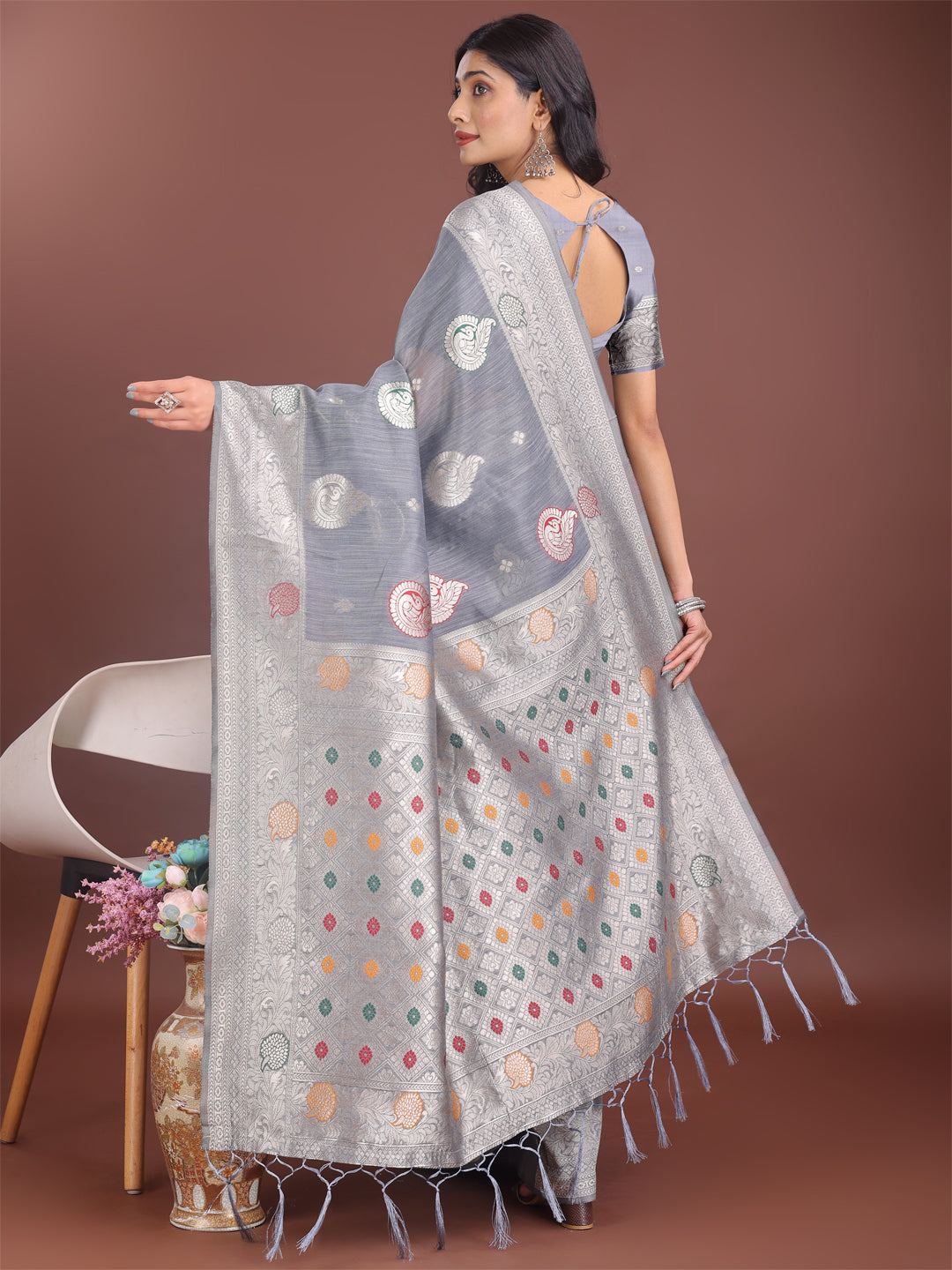 Astita Elegant Grey Linen Cotton Saree with Zari Border & Woven Motifs – Perfect for Sophisticated Everyday & Festive Looks