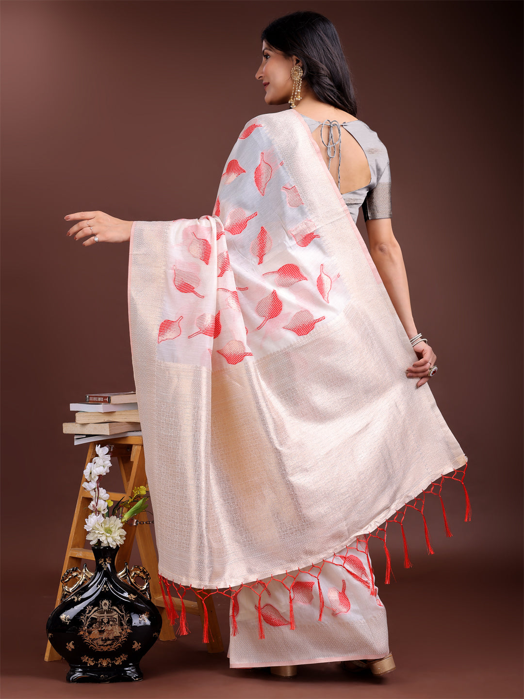 Astita Elegant White & Red Leaf Print Cotton Saree for Women with Zari Border & Tassels – Soft & Lightweight Daily Wear Saree