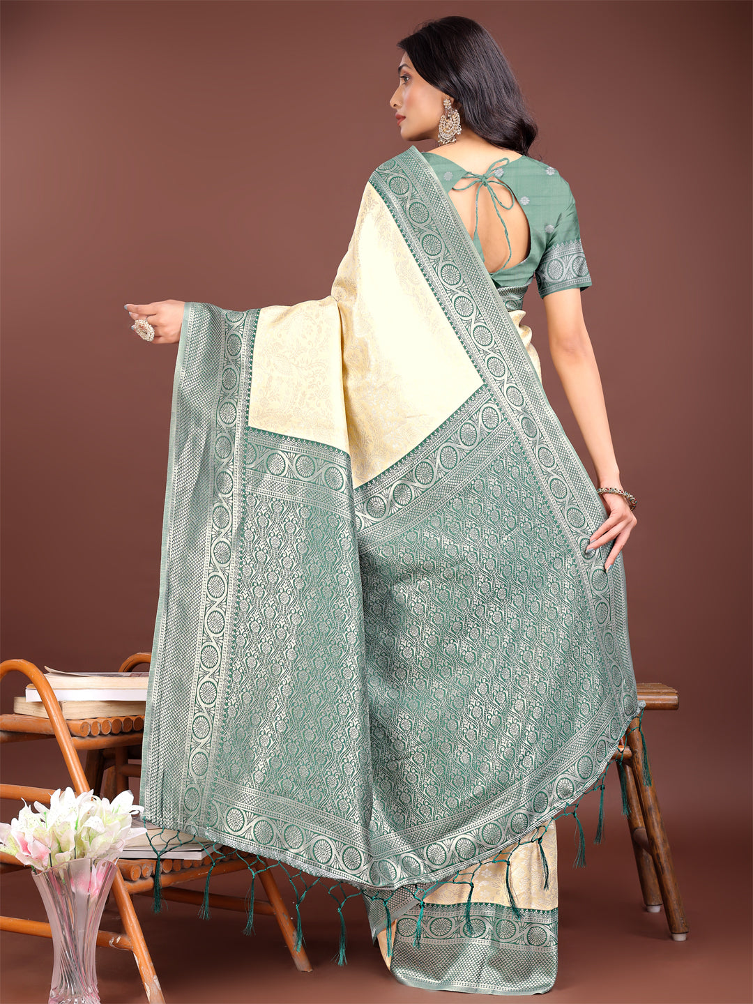Astita Graceful Cream & Green Banarasi Silk Saree with Rich Zari Woven Border – Traditional Elegance for Celebrations