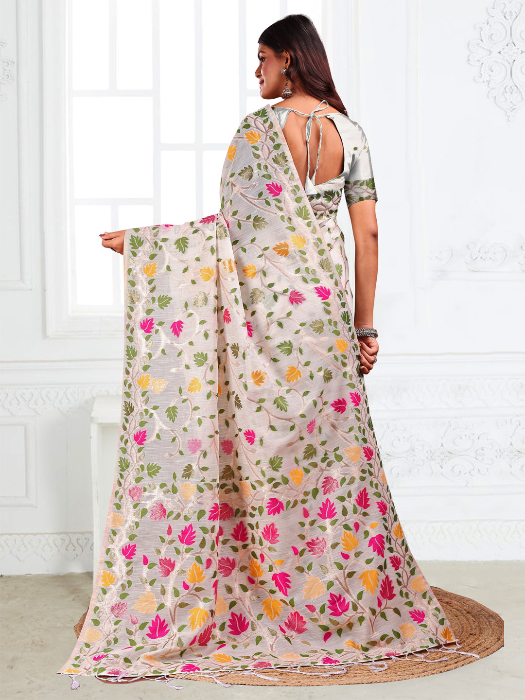 Astita White Floral Linen Cotton Saree with Zari Detailing & Printed Pallu – Lightweight Traditional Saree for Festive & Daily Elegance