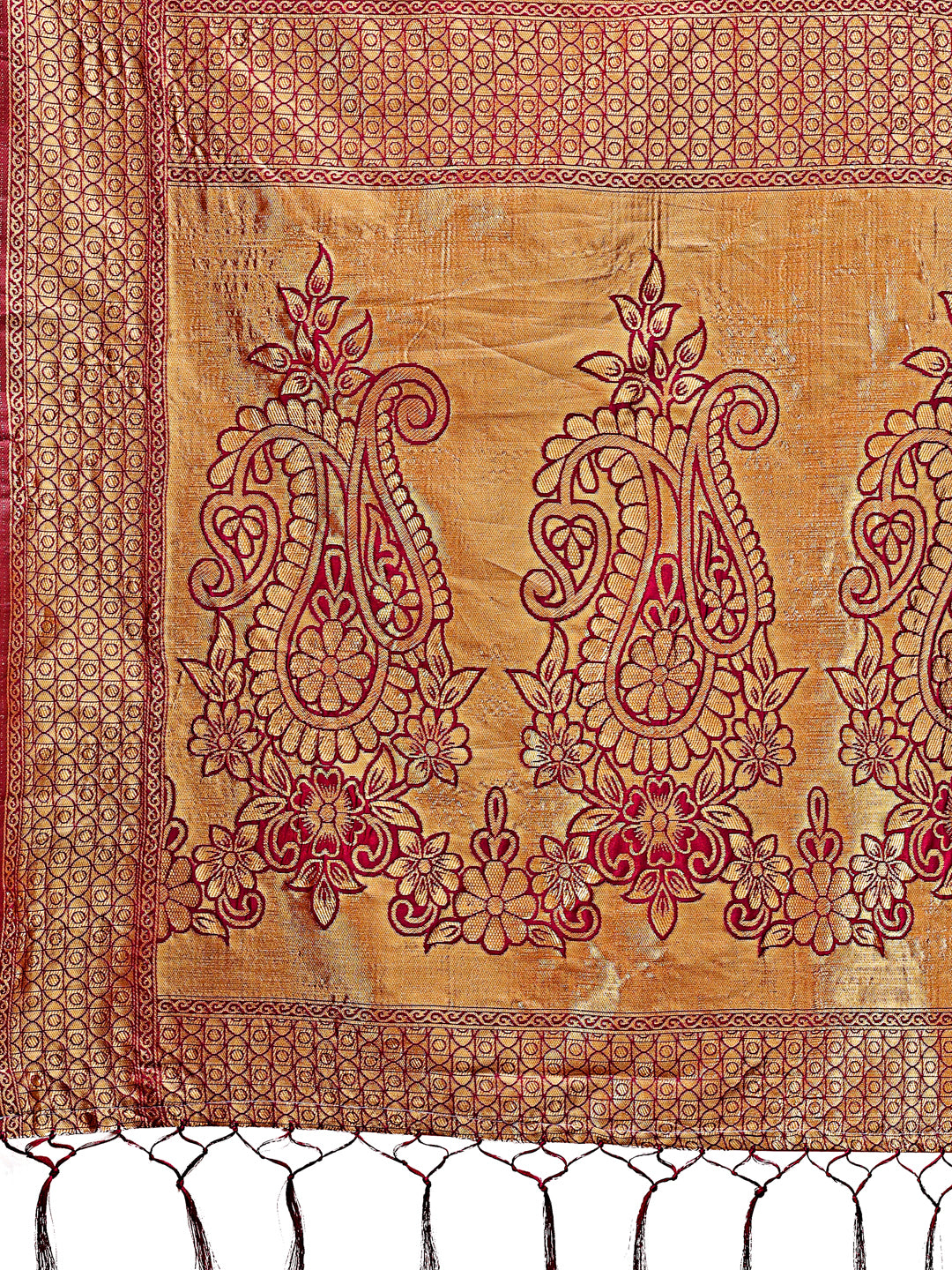 Astita Majestic Magenta Silk Saree with Gold Zari & Floral Design – Perfect for Festive & Traditional Occasions