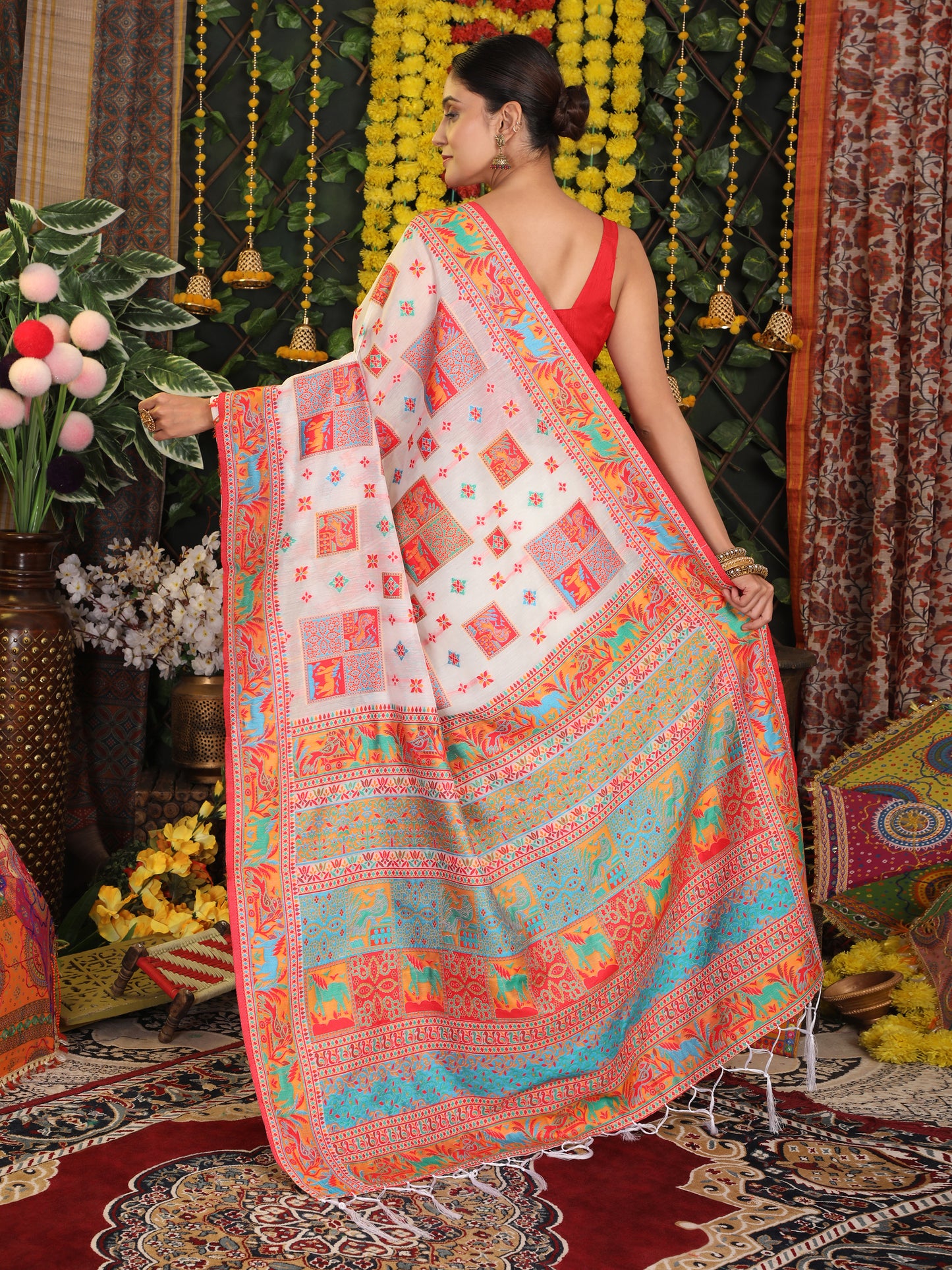 Astita White Linen Cotton Saree with Multicolor Ethnic Print – Soft & Lightweight Saree for Festive, Daily, and Office Wear