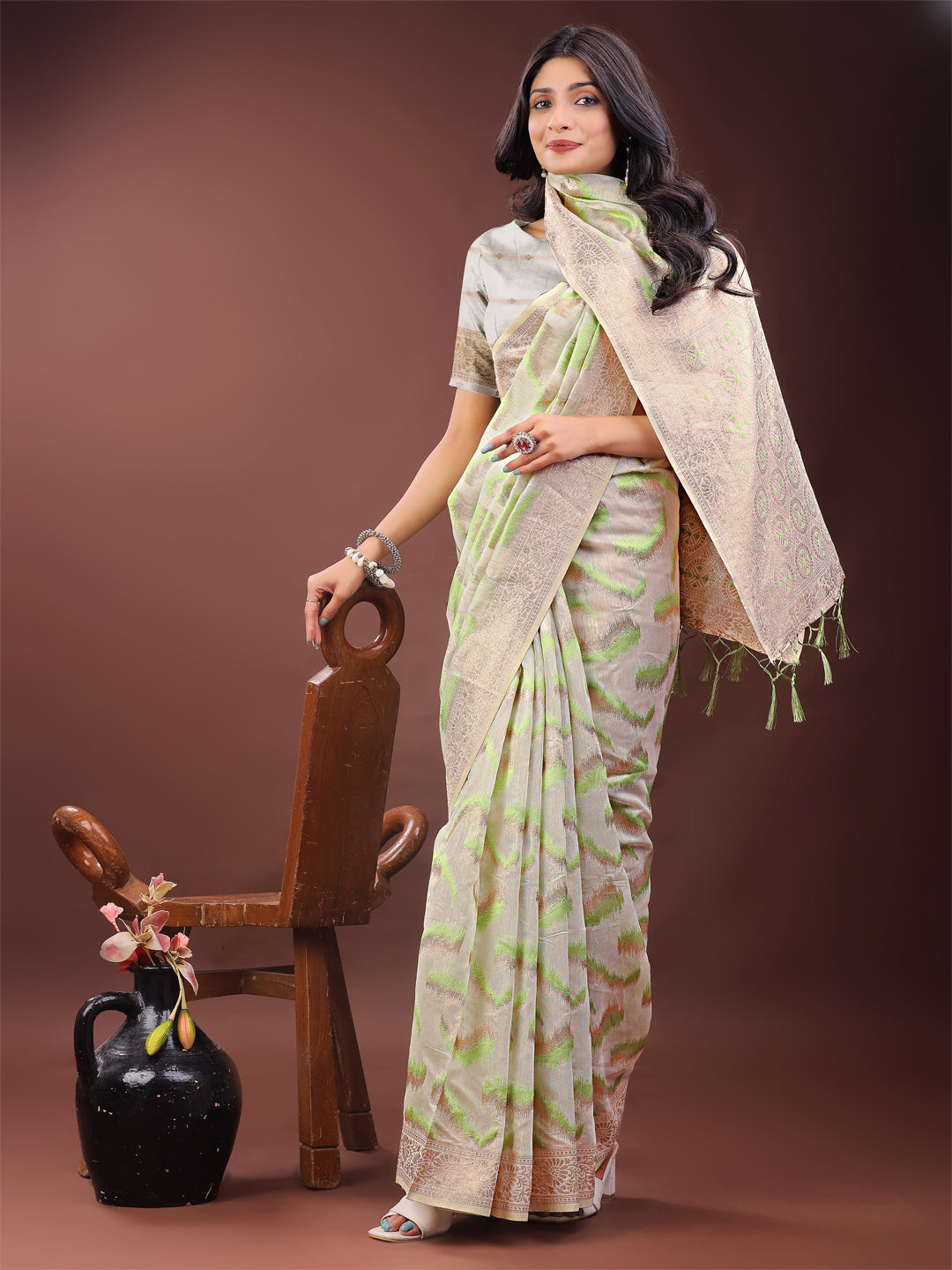 Astita Elegant Beige & Coral Linen Saree with Zari Border and Abstract Pattern – Premium Festive & Office Wear