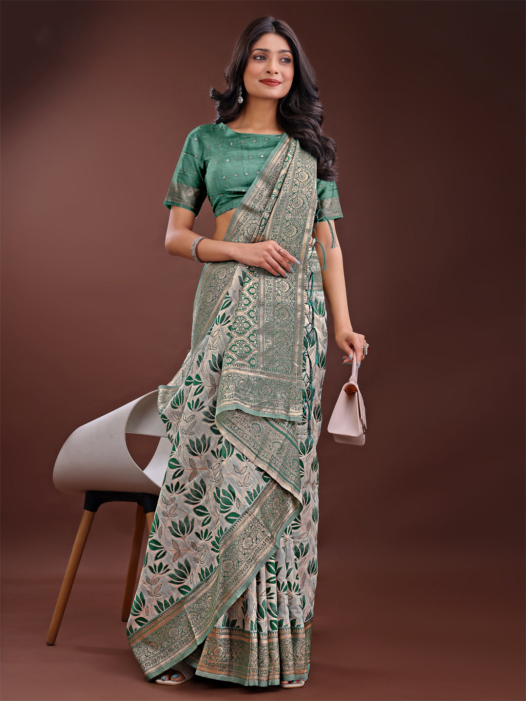 Stunning Beige & Green Linen Saree with Floral Print and Rich Zari Pallu – Festive & Traditional Wear