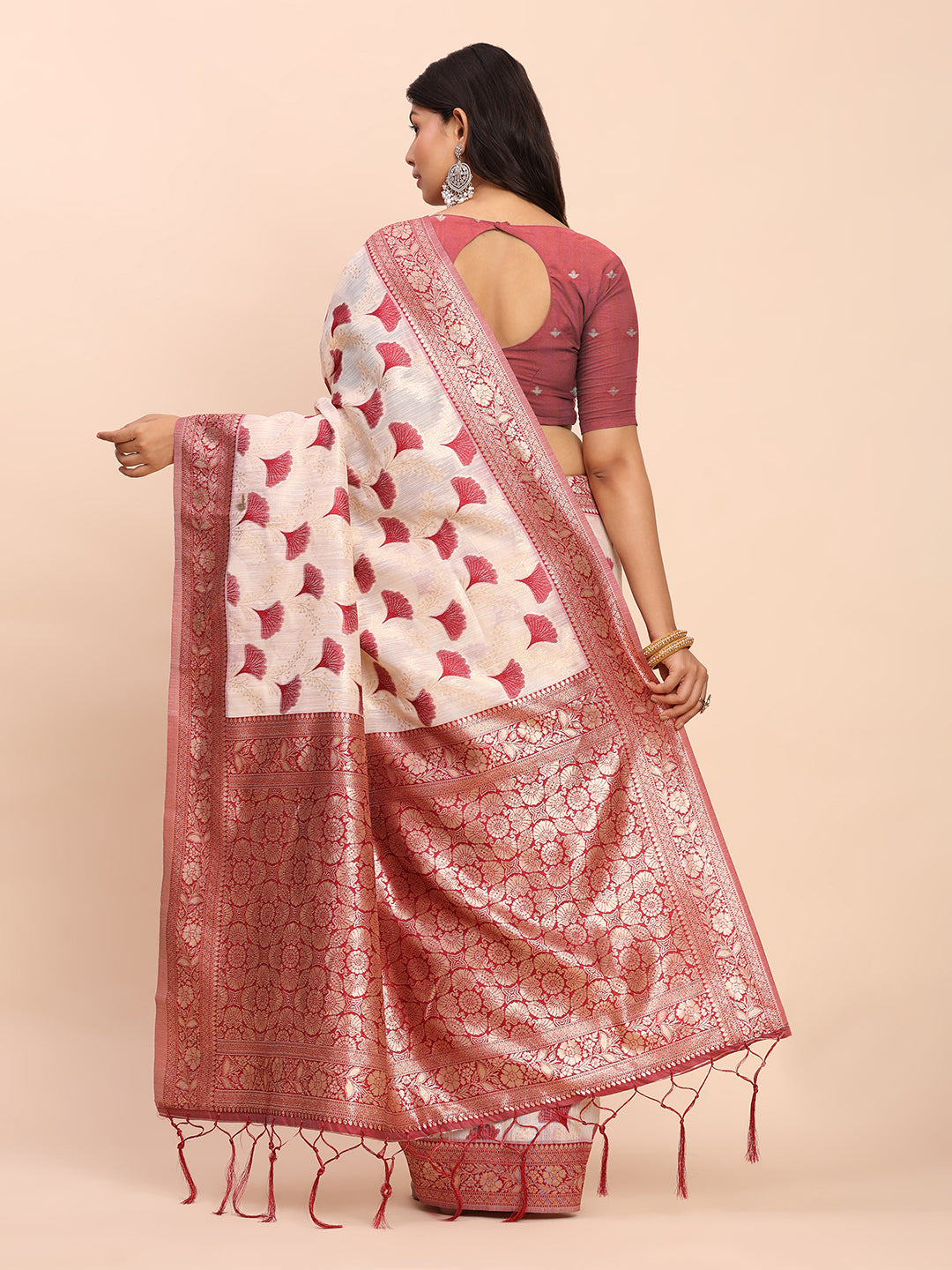 Astita Elegant Off-White & Maroon Linen Cotton Saree with Zari Woven Border and Pallu – Soft Lightweight Saree for Daily, Festive & Office Wear