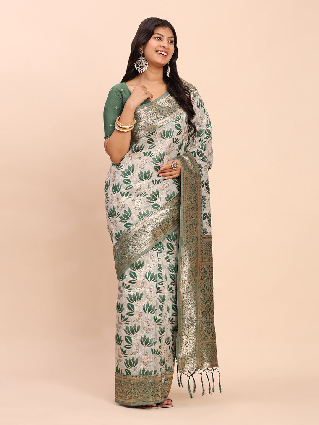 Astita Elegant Off-White & Green Linen Cotton Saree with Zari Woven Border and Pallu – Soft Lightweight Saree for Daily, Festive & Office Wear