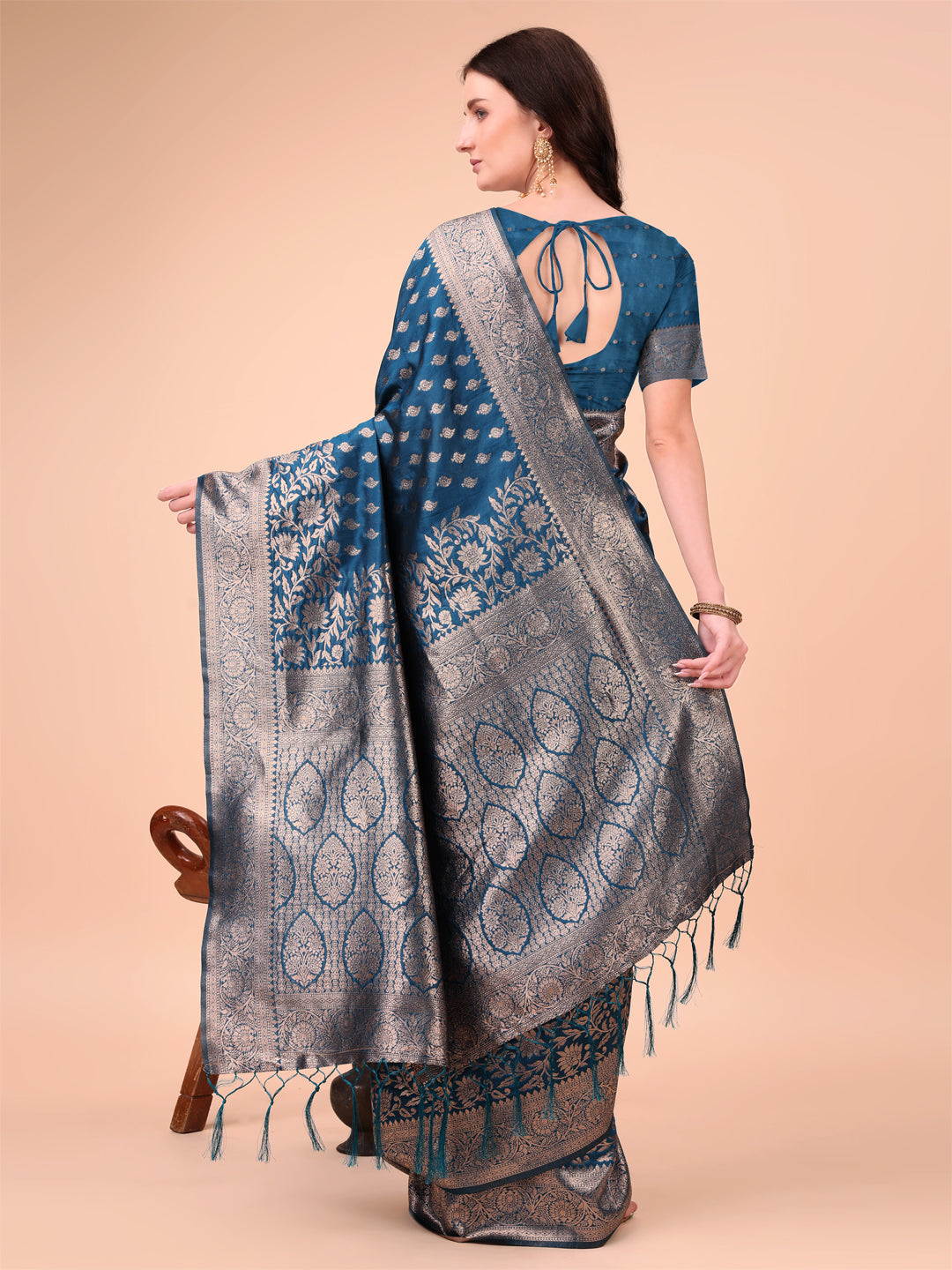 Astita Blue Banarasi Silk Saree with Silver Zari Woven Pallu & Border โ Wedding & Festive Wear Elegance