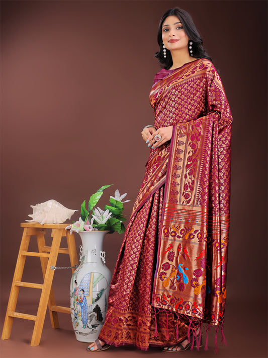 Astita Vibrant Copper & Magenta Banarasi Silk Saree with Colorful Pallu – Perfect Blend of Tradition and Festive Elegance