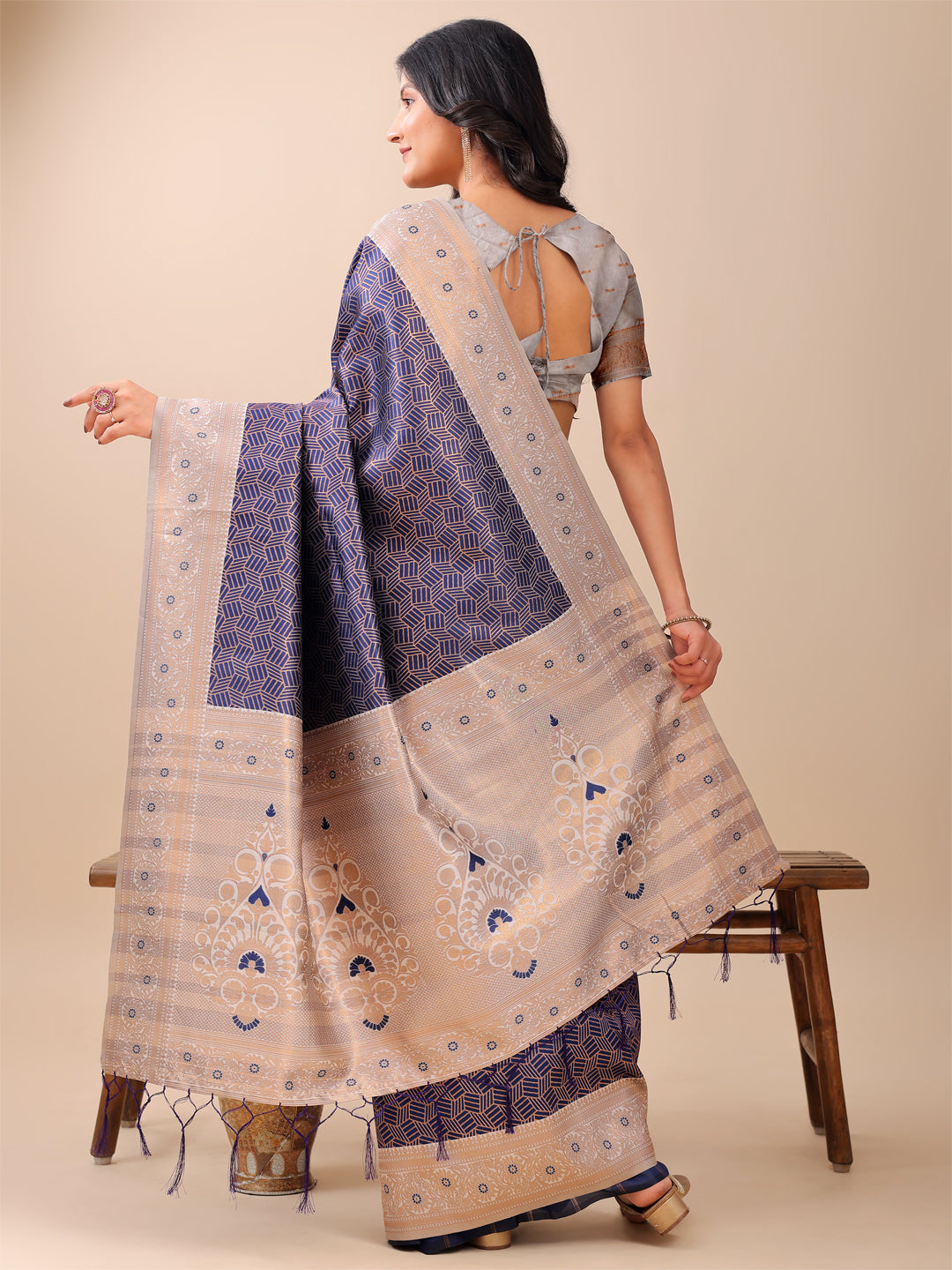 Astita Graceful Navy Blue & Beige Lichi Silk Saree with Elegant Woven Pallu – Timeless Beauty for Every Occasion