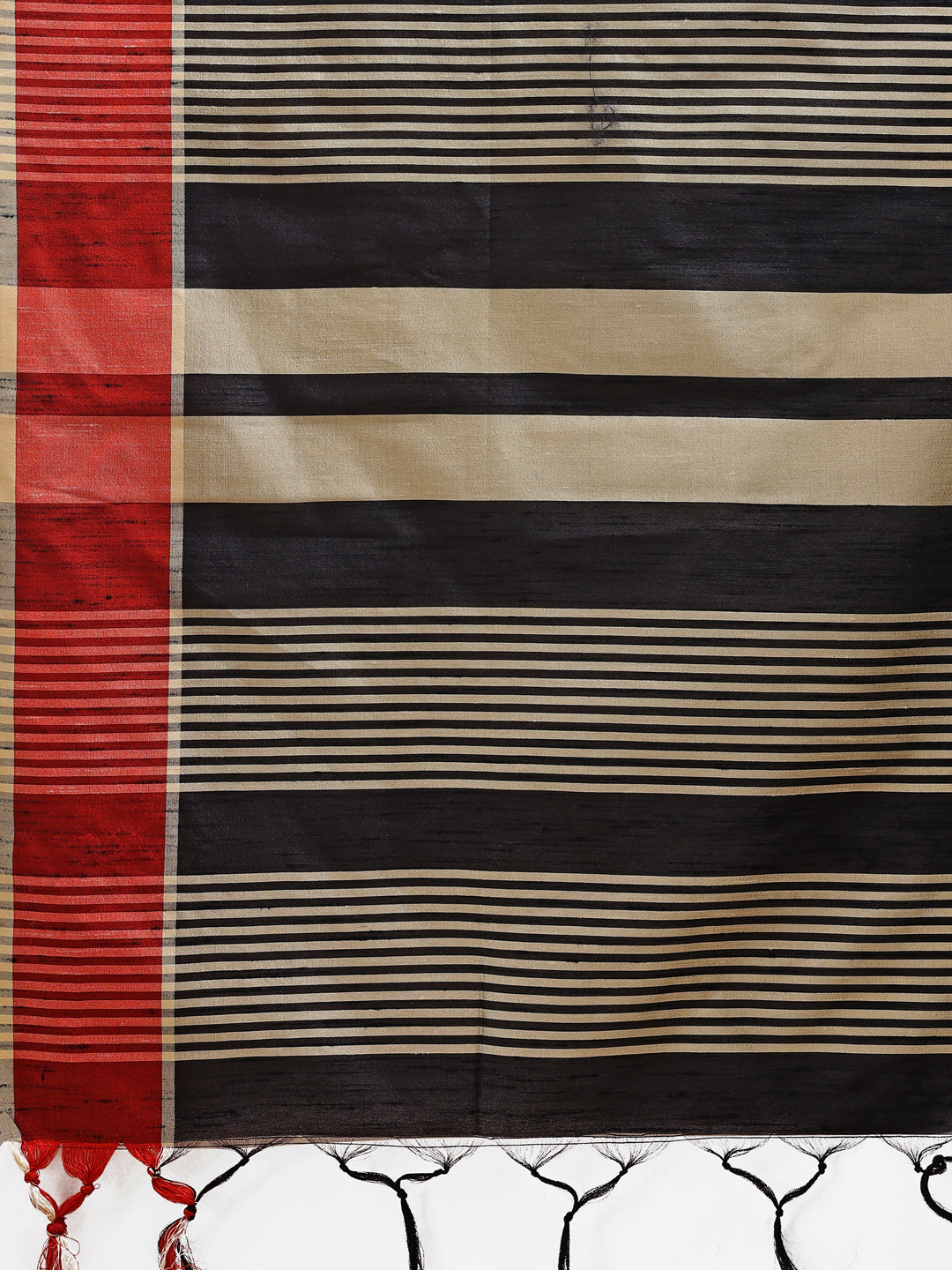 Astita Classic Black & Red Cotton Saree β Bold, Beautiful & Unapologetically You
