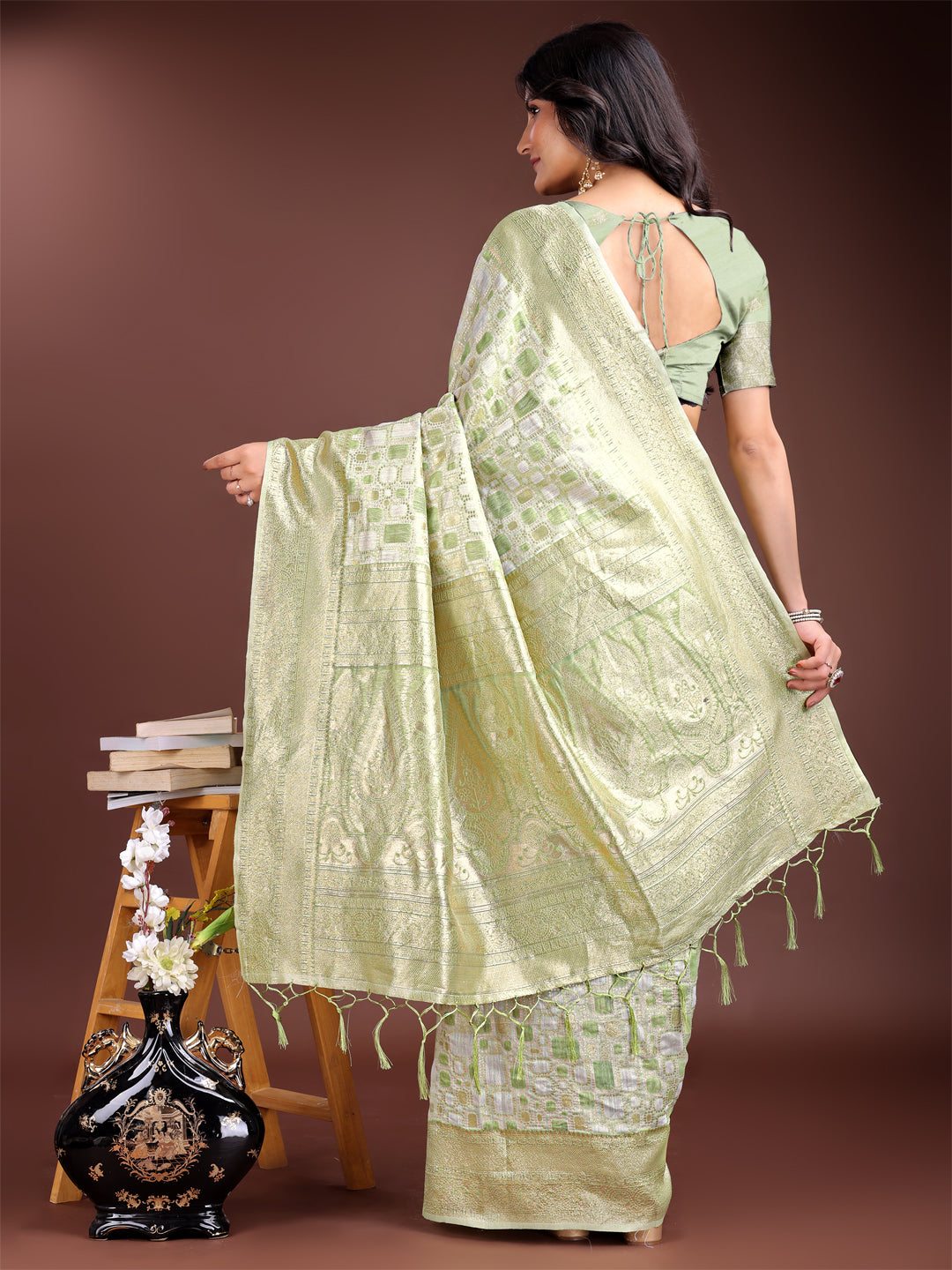 Astita Light Green Linen Cotton Saree – Elegant Simplicity for Everyday Grace