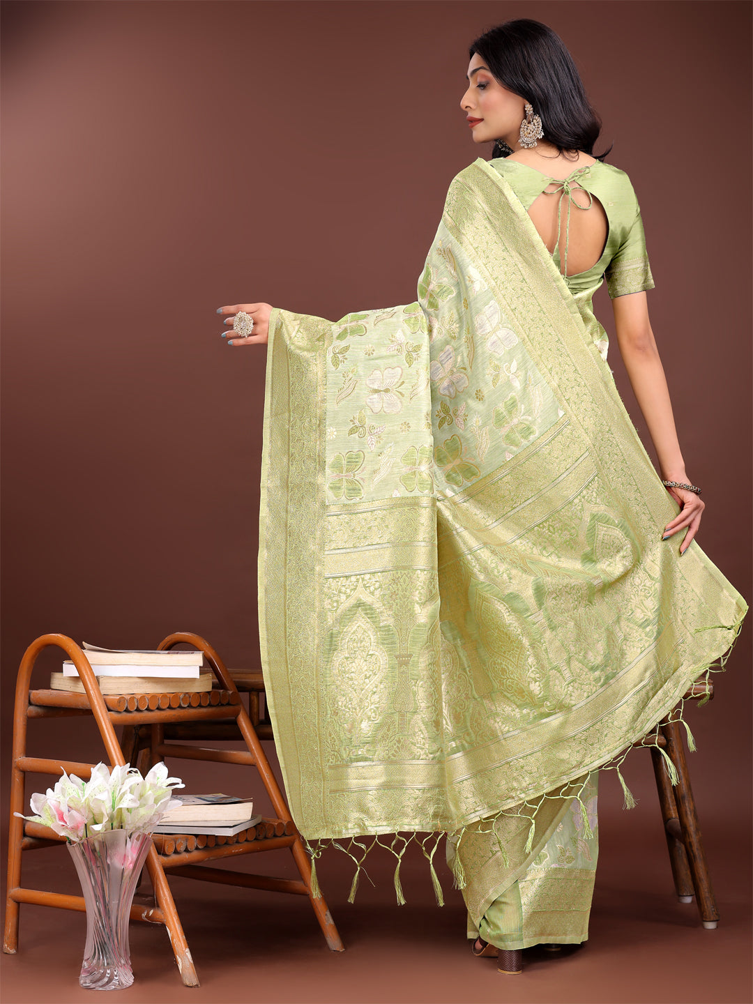 Astita Elegant Peach Cotton Saree with Golden Zari Work – Graceful Comfort for Everyday & Festive Wear