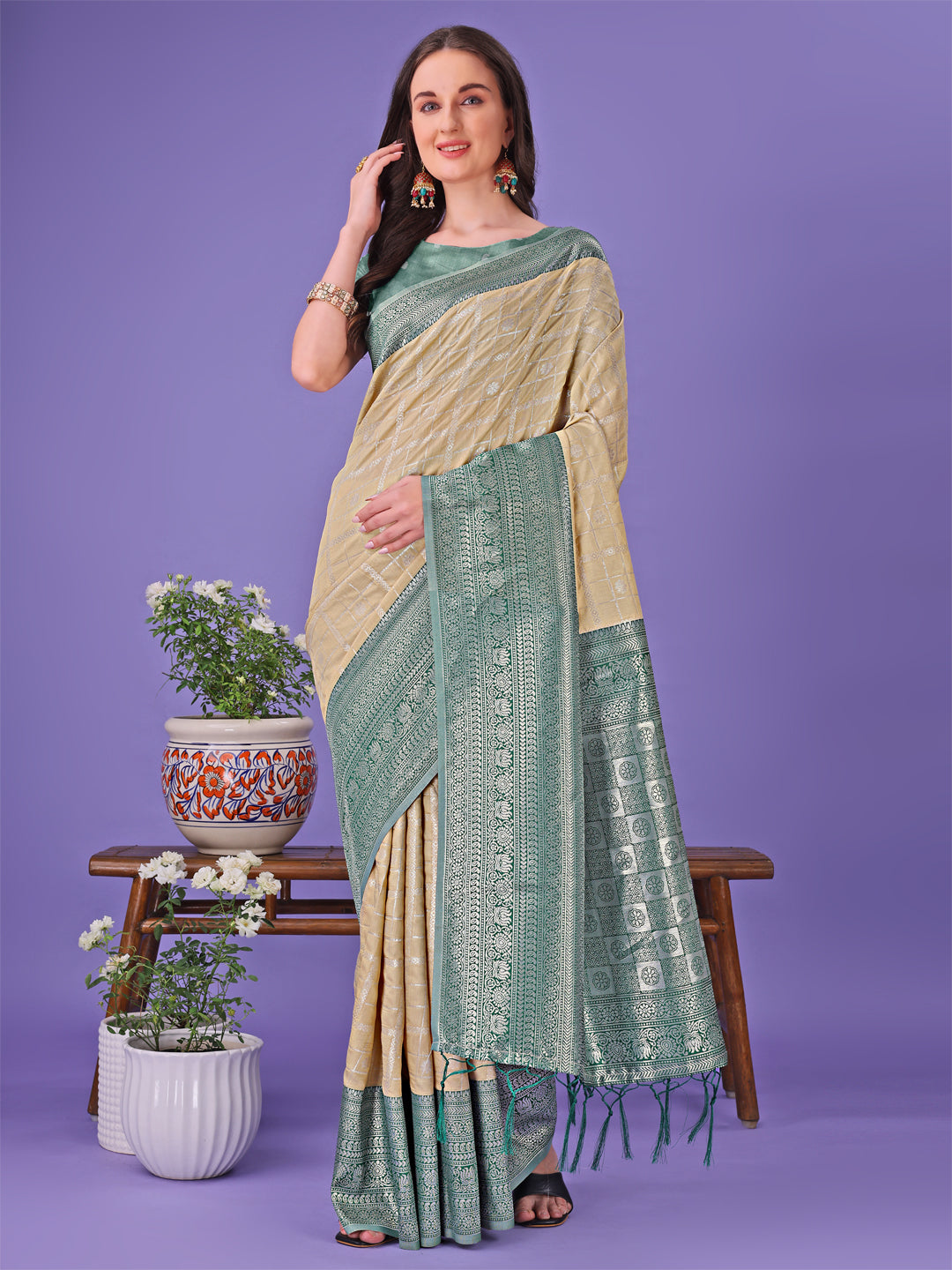 Astita Vibrant Cream & Green Lichi Silk Saree with Rich Woven Border and Contrast Blouse – Festive & Wedding Wear