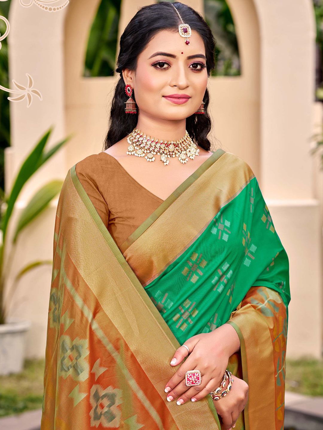 Astita Exquisite Green & Brown Pochampalli Soft Silk Saree with Grand Ikat Woven Pallu – Perfect for Weddings, Festivals & Traditional Celebrations
