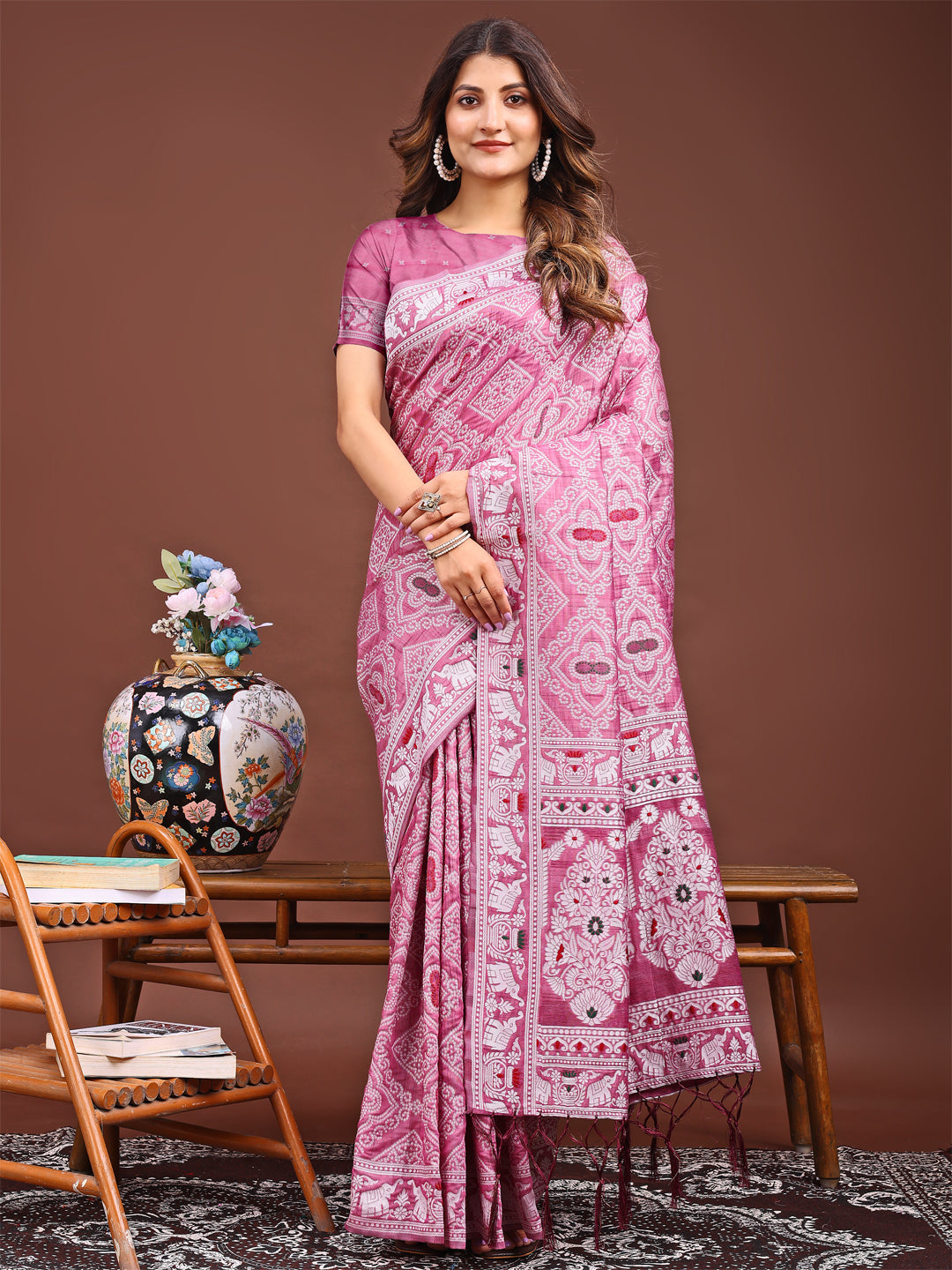 Graceful Pink Printed Saree – A Symphony of Culture and Feminine Charm