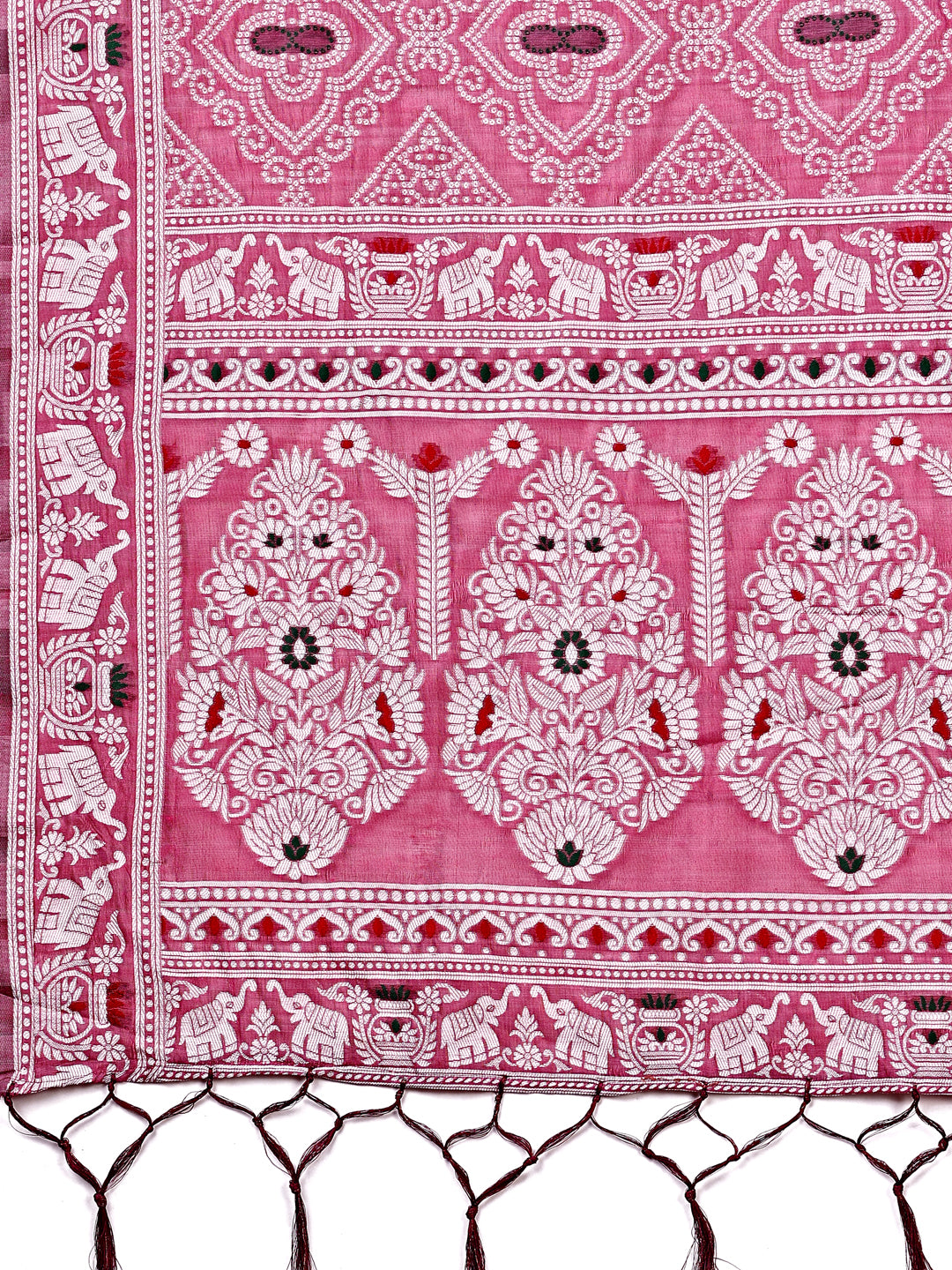 Graceful Pink Printed Saree – A Symphony of Culture and Feminine Charm