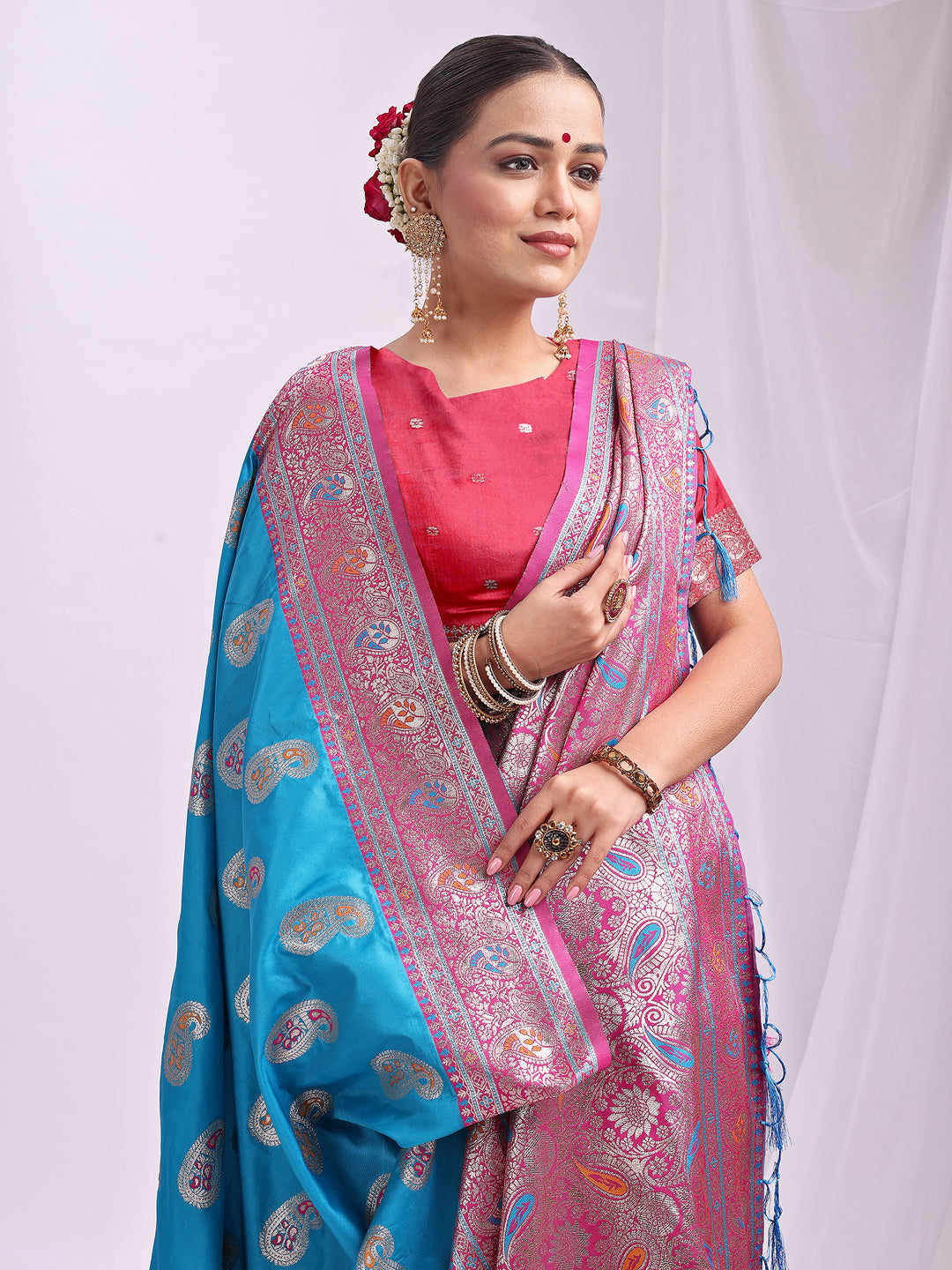 Astita Sky Blue Banarasi Silk Saree with Silver Zari Border & Paisley Design β Festive Wedding Wear | Elegant Traditional Pallu | Soft Silk Finish for Women | Cultural Ethnic Saree