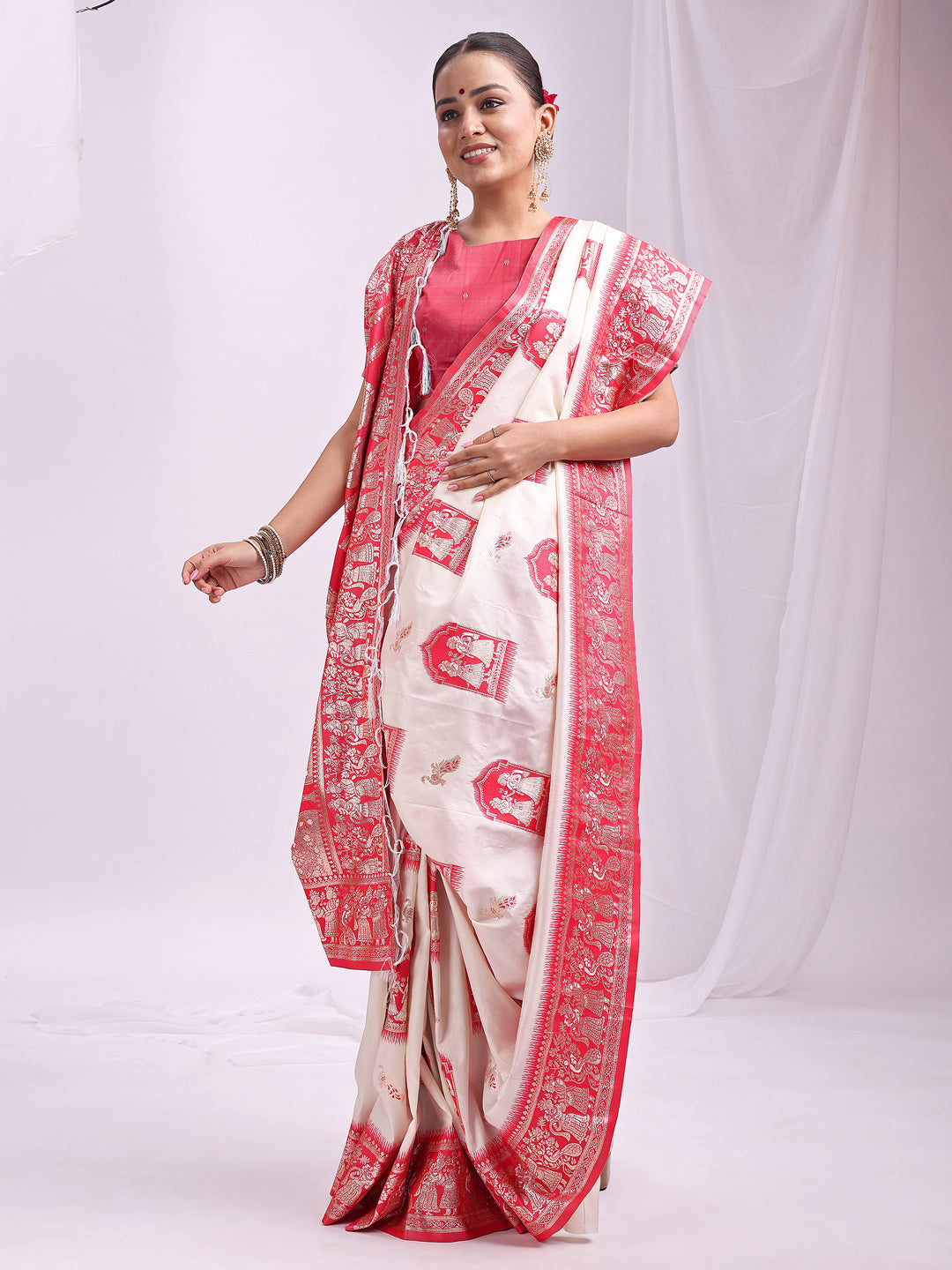 Astita Banarasi Silk Saree with White & Red Zari Work β Wedding & Festive Traditional Saree | Temple Border & Royal Motifs | Soft & Shiny Silk Finish
