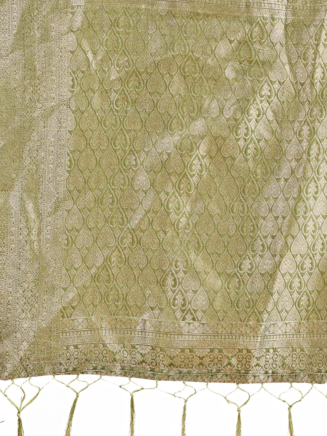 Graceful Mhendi Green Lichi Silk Saree with Contrast Blue Woven Border & Floral Zari Design β Wedding & Festive Wear