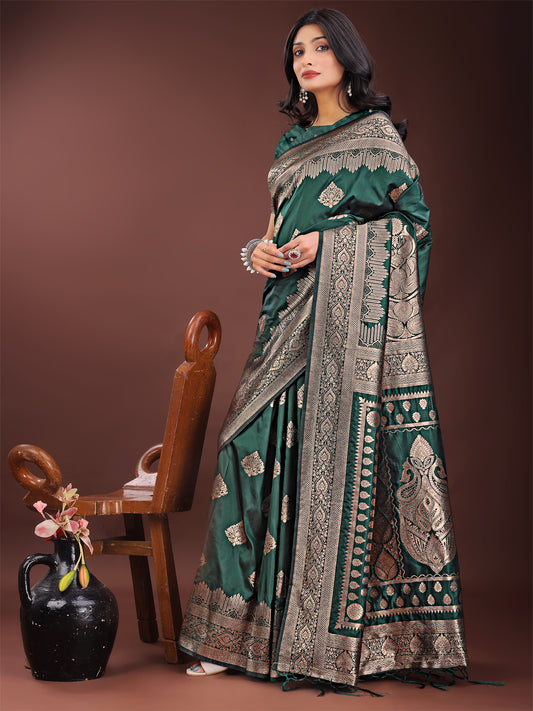 Astita Graceful Green Banarasi Silk Saree with Silver Zari – Perfect Ethnic Wear for Weddings & Festive Moments