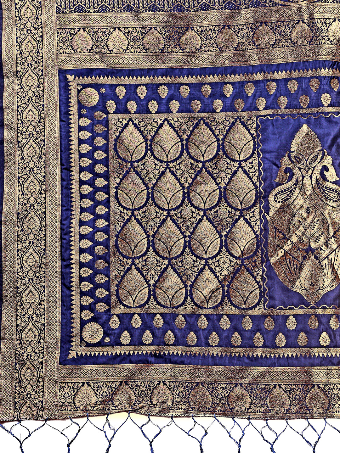 Astita Graceful Navy Blue Banarasi Silk Saree with Silver Zari – Perfect Ethnic Wear for Weddings & Festive Moments