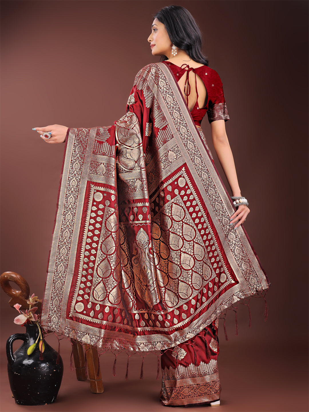 Astita Graceful Maroon Banarasi Silk Saree with Silver Zari – Perfect Ethnic Wear for Weddings & Festive Moments