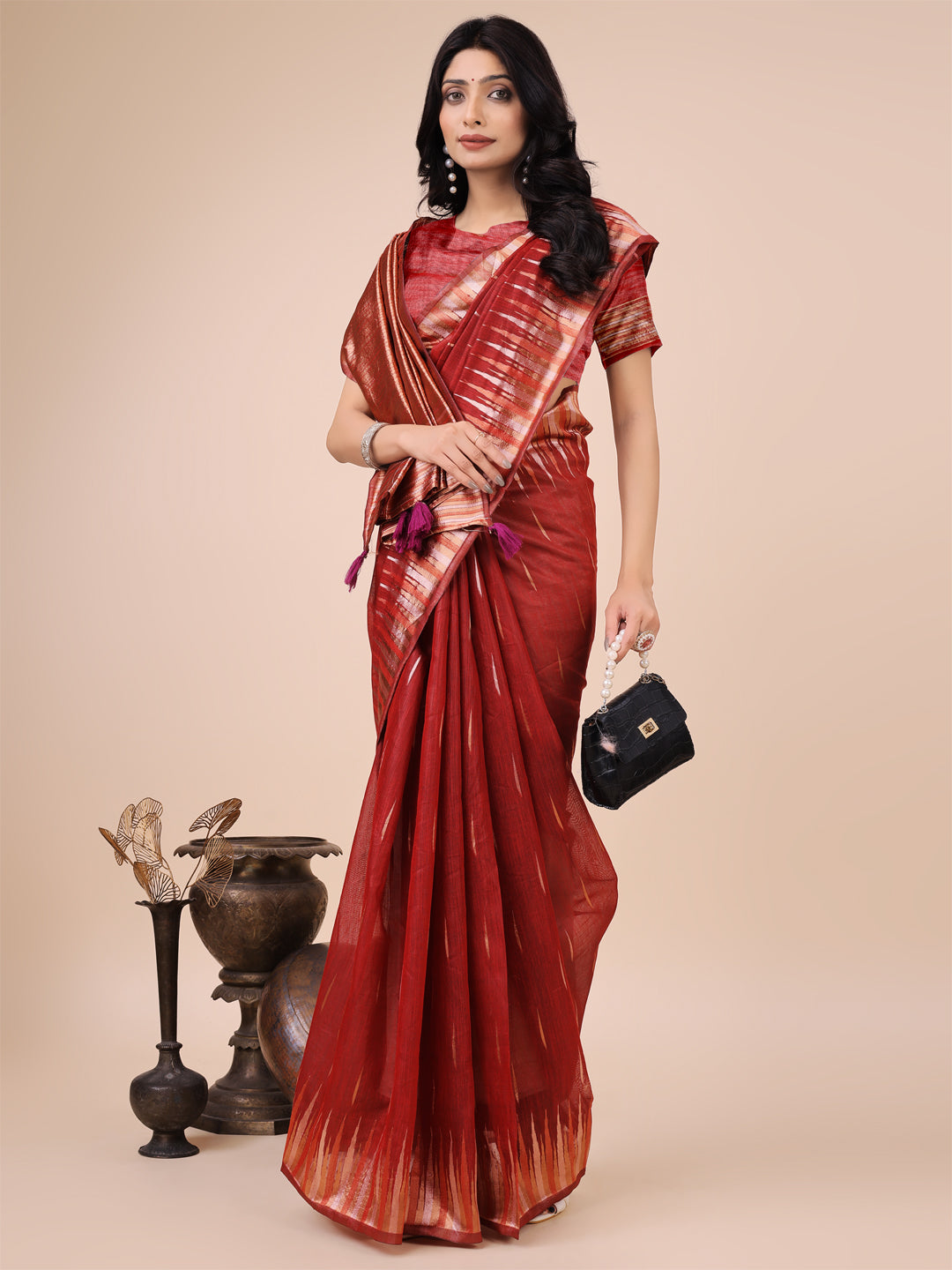 Elegant Red Linen Cotton Saree with Copper Zari Pallu and Artistic Brush Pattern โ Festive & Formal Wear
