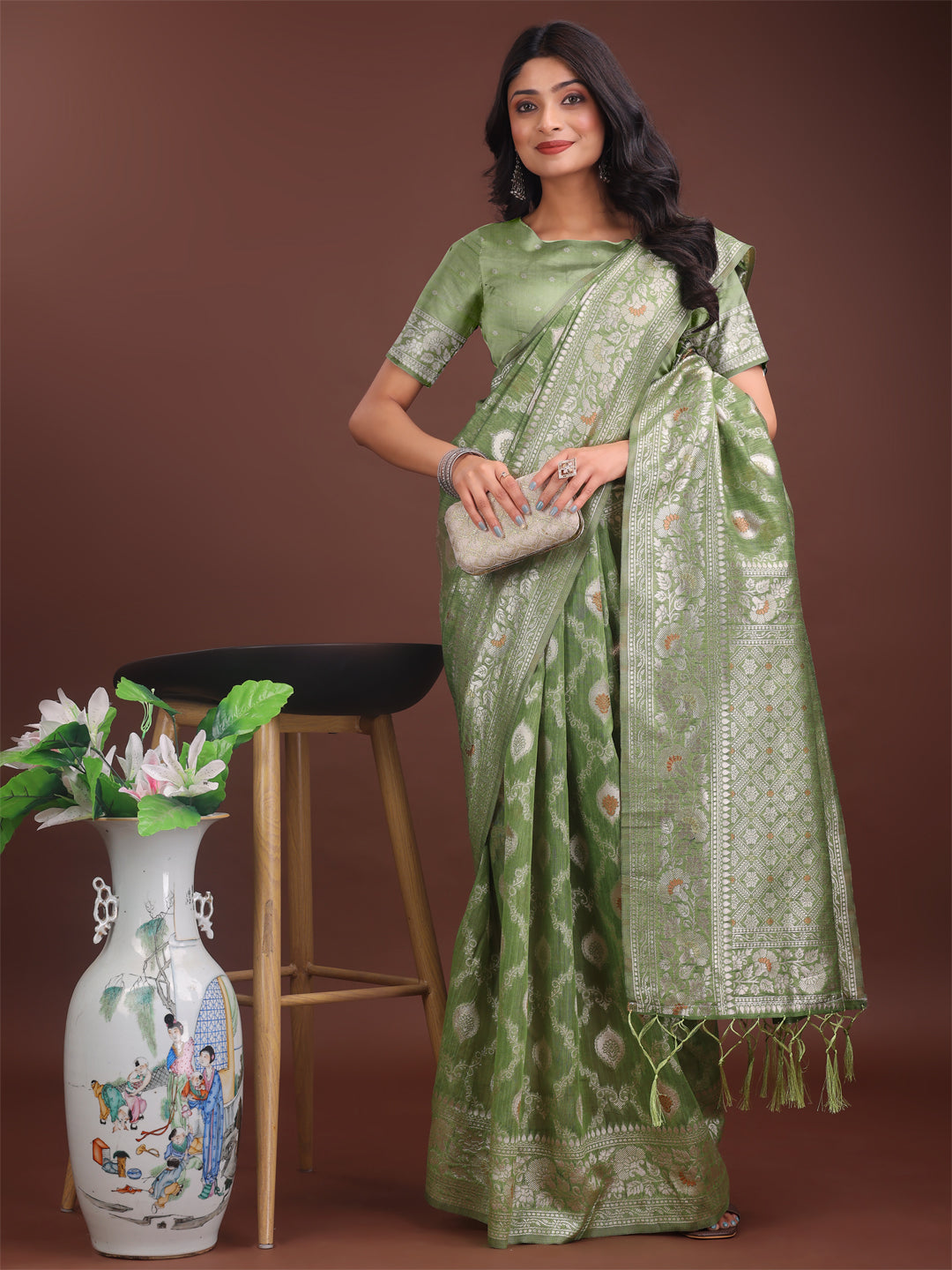 Astita Elegant Light Green Linen Cotton Saree with Silver Zari โ Perfect Blend of Comfort & Charm