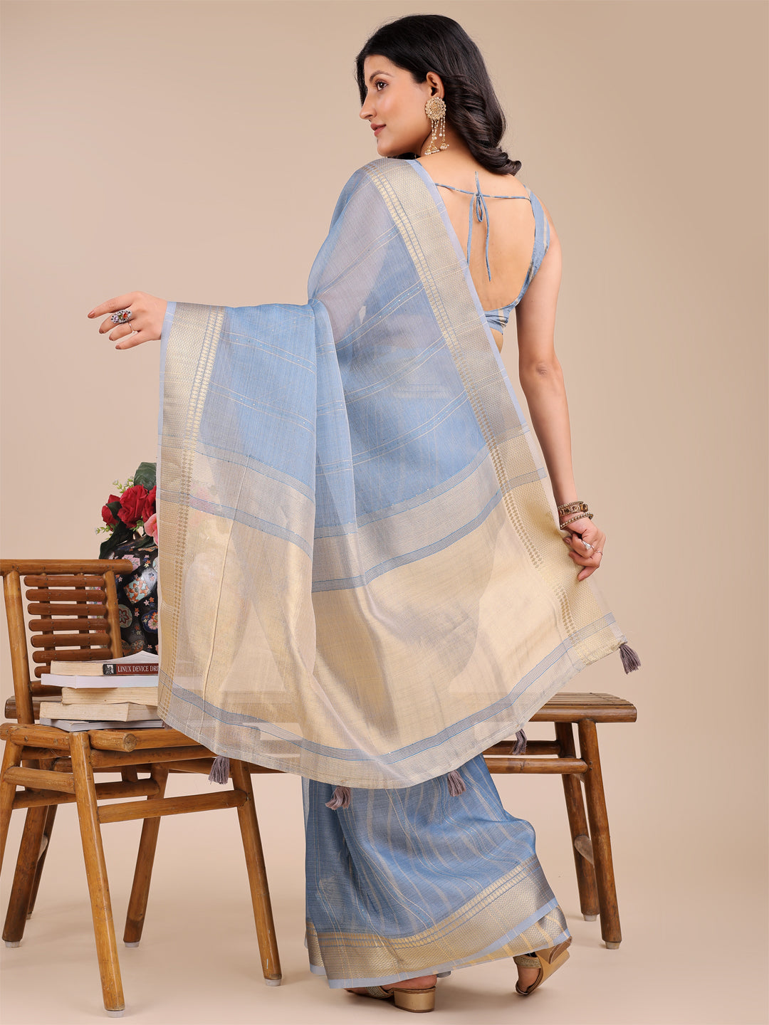 Astita Elegant Grey and Gold Organza Saree – Sheer Sophistication for Modern Celebrations