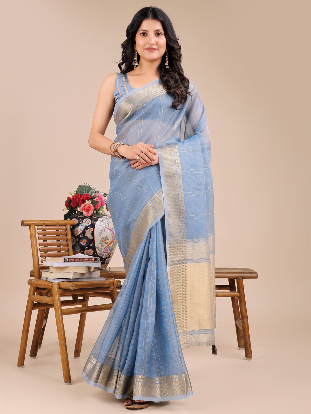 Astita Elegant Grey and Gold Organza Saree – Sheer Sophistication for Modern Celebrations