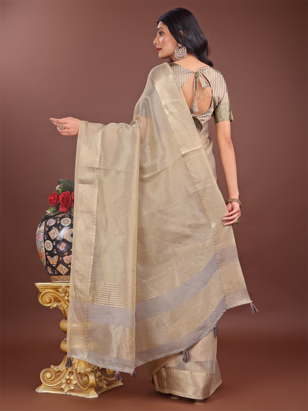 Astita Elegant Beige Linen Saree with Golden Zari Border & Rich Pallu | Soft Drape | Festive & Office Wear