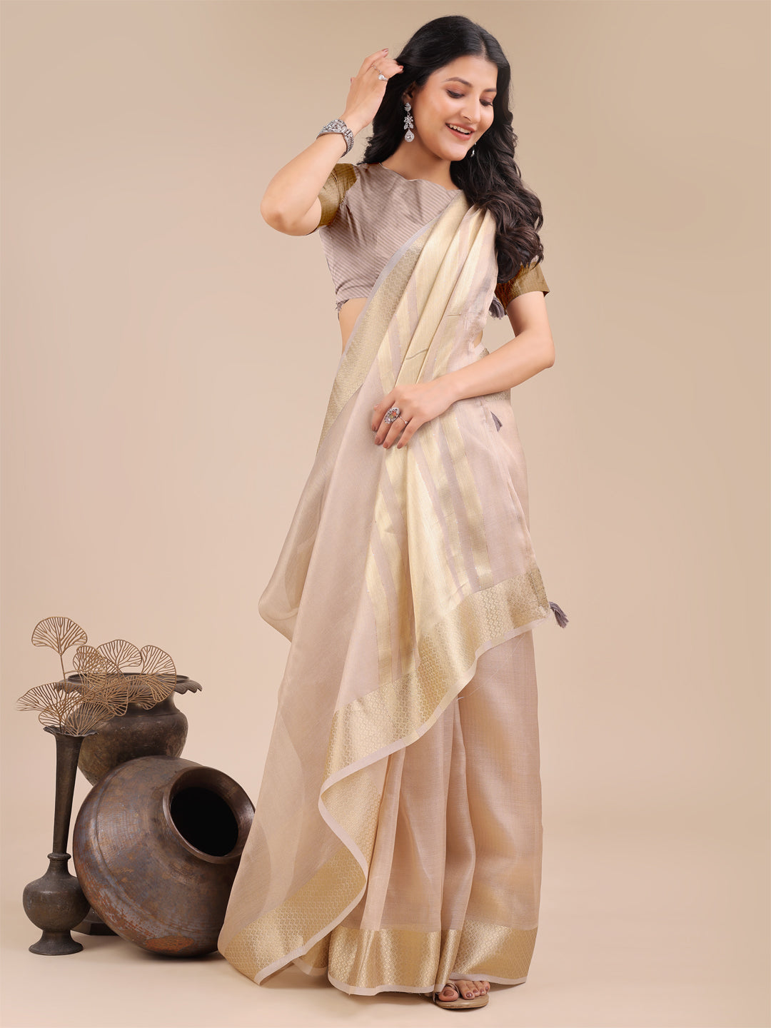 Astita Elegant Light Pink Organza Saree – Sheer Sophistication for Timeless Beauty