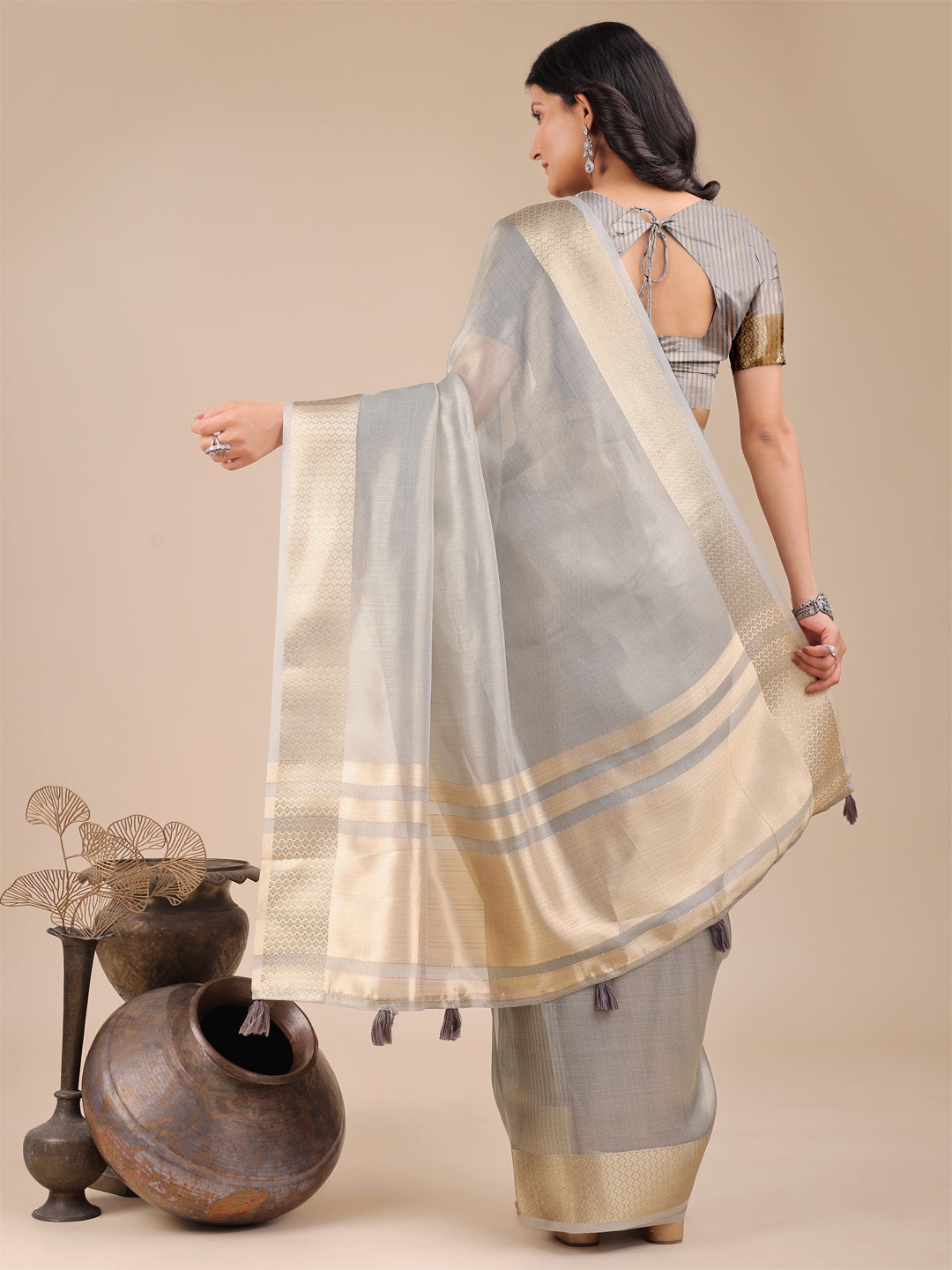 Astita Elegant Grey Organza Saree – Sheer Sophistication for Timeless Beauty