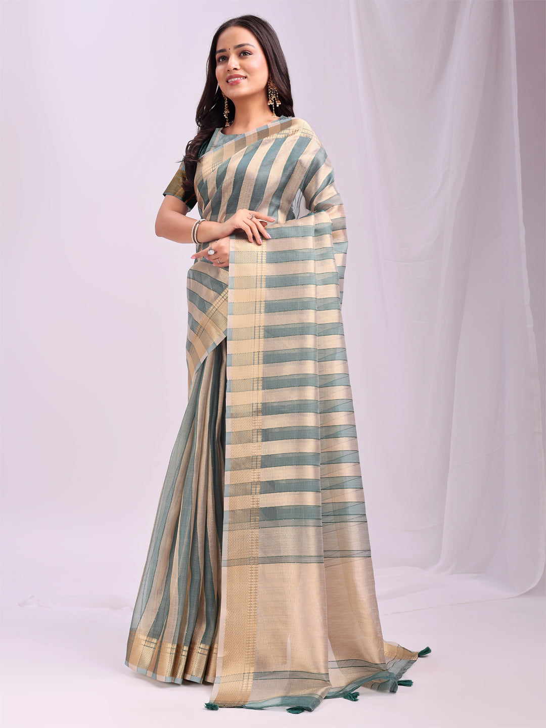 Astita Green Gold Organza Saree with Subtle Zari Weave | Lightweight Festive Saree for Women | Elegant Traditional Look | Golden Border & Pallu | Perfect for Weddings, Puja & Gifting