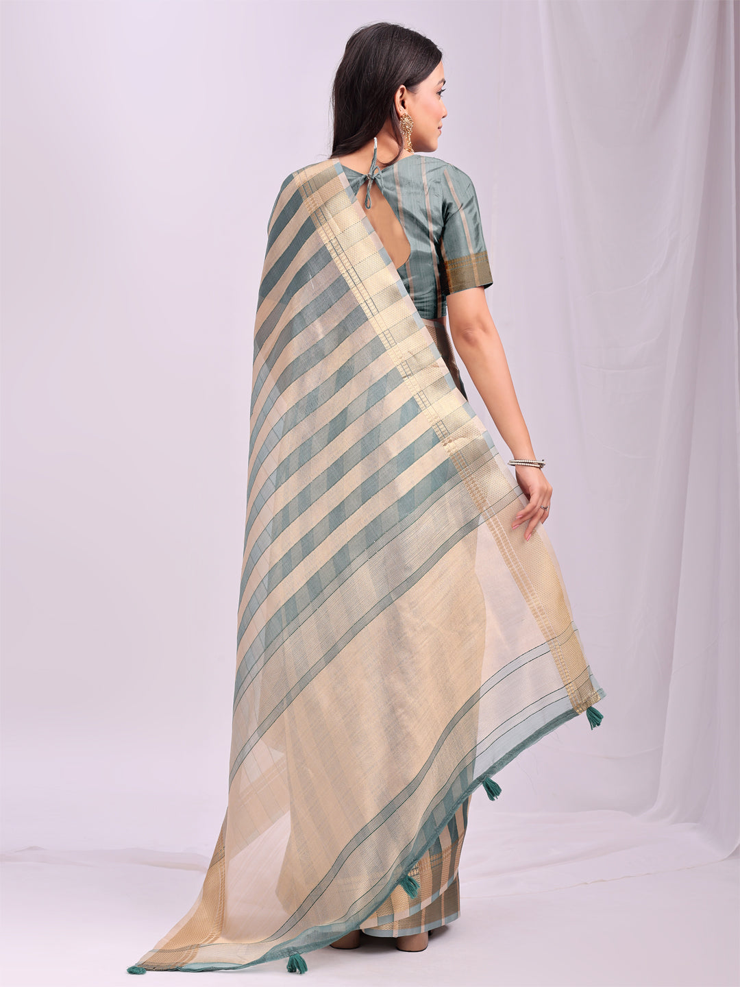 Astita Green Gold Organza Saree with Subtle Zari Weave | Lightweight Festive Saree for Women | Elegant Traditional Look | Golden Border & Pallu | Perfect for Weddings, Puja & Gifting