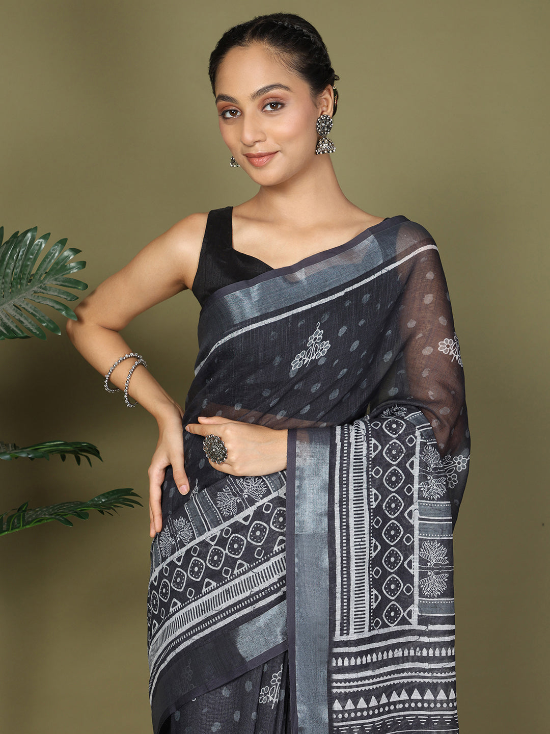 Astita Black Printed Cotton | Comfortable Daily & Office Wear Saree for Women