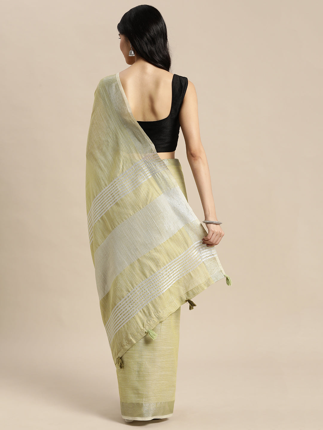 Astita Elegant Olive Green Woven Linen Saree with Contrast Zari Border & Tassels – Soft & Breathable Party Wear