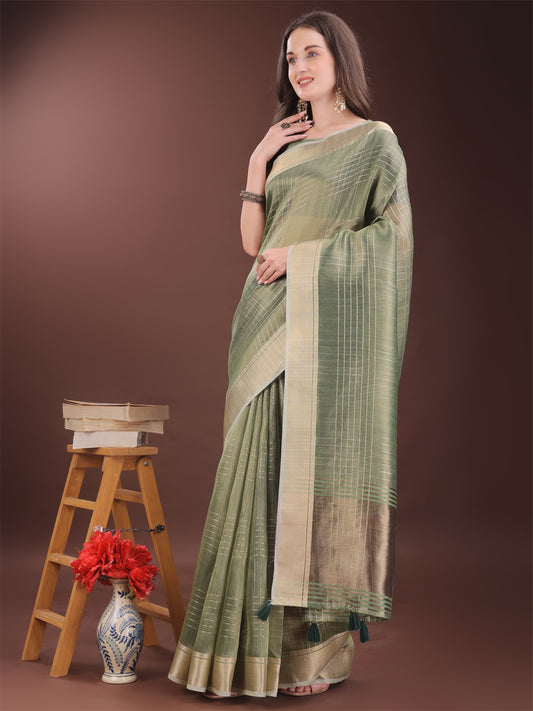 Astita Green Organza Saree with Gold Checked Design – Elegant & Classy Traditional Wear for Formal & Festive Occasions