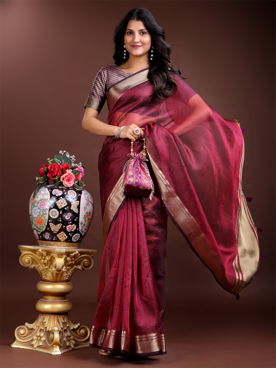 Magenta Organza Saree with Golden Zari Border – Embrace Classic Grace