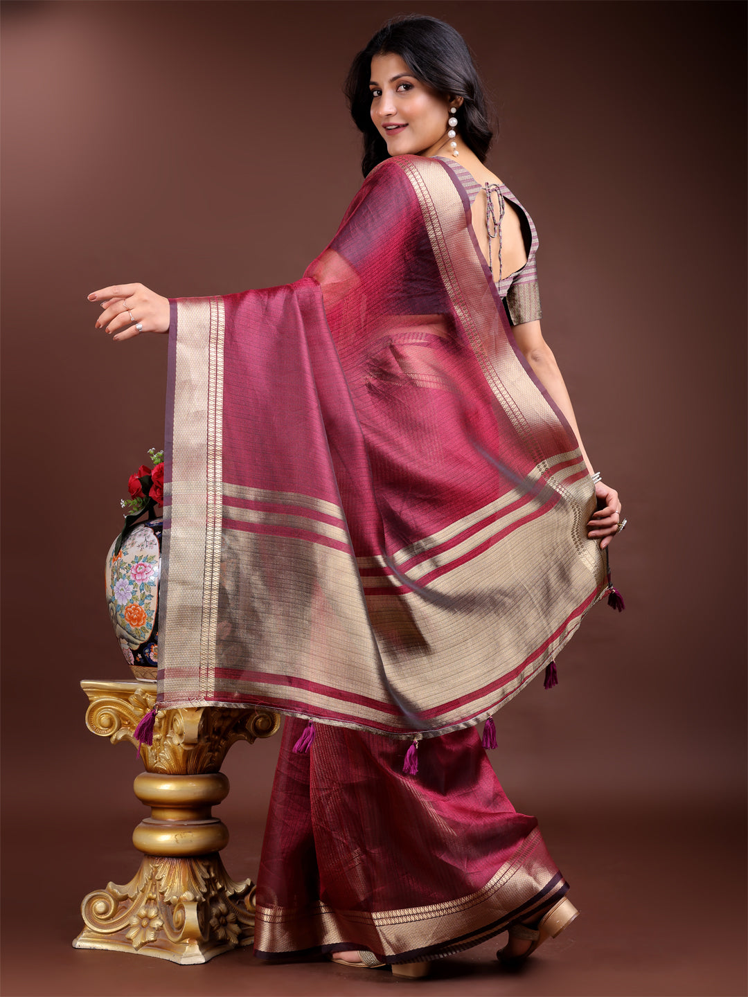 Magenta Organza Saree with Golden Zari Border – Embrace Classic Grace