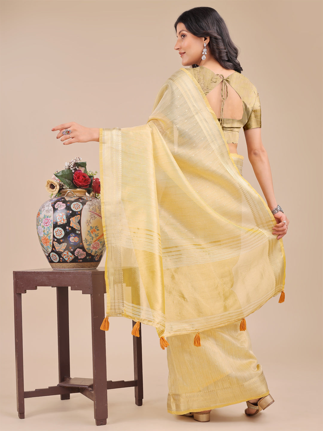 Astita Lemon Yellow Organza Saree with Zari Border & Tassel Pallu – Lightweight Festive Saree for Women