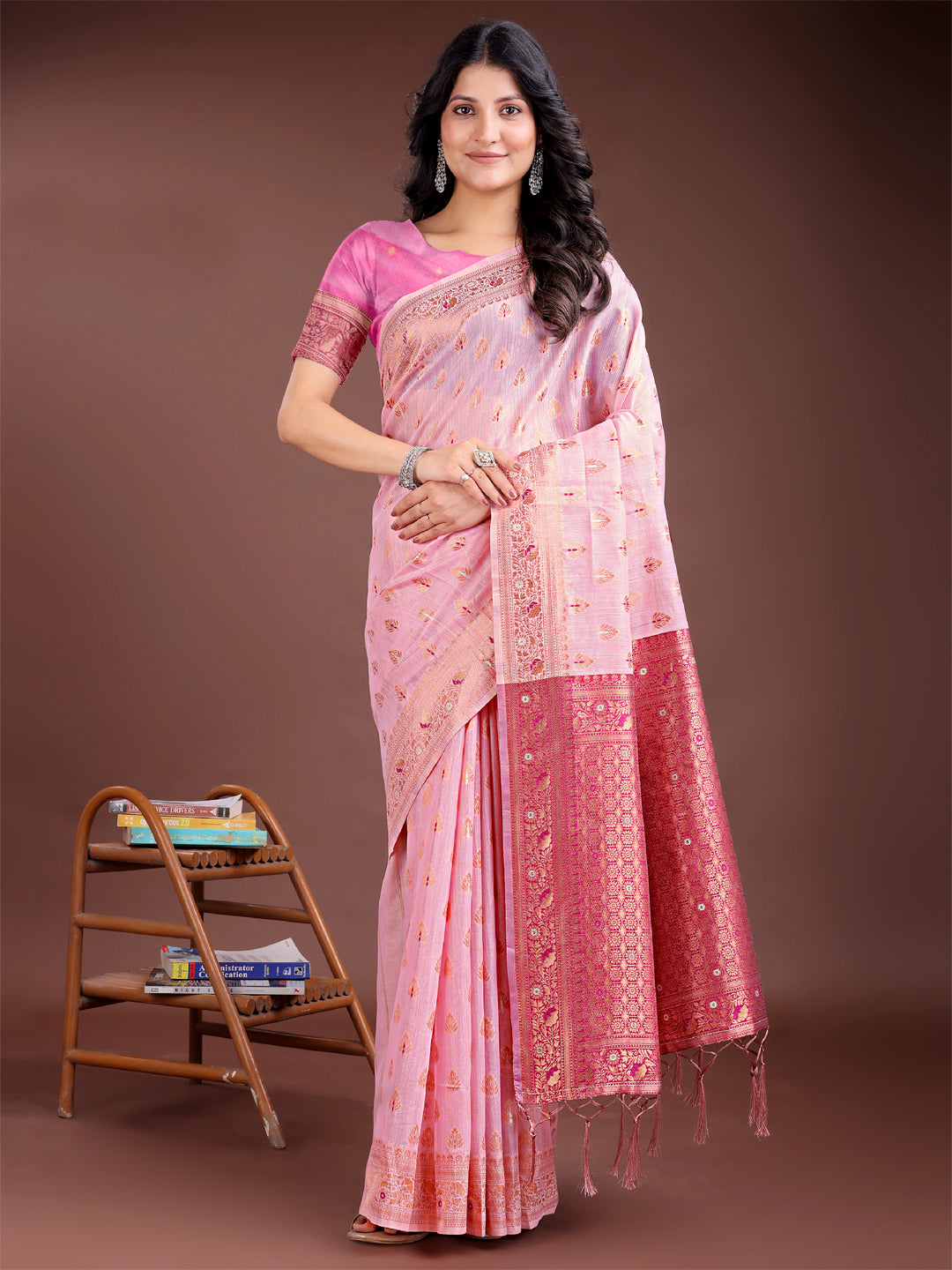 Astita Elegant Pink Cotton Saree with Contrast Pallu – Perfect Blend of Tradition & Comfort